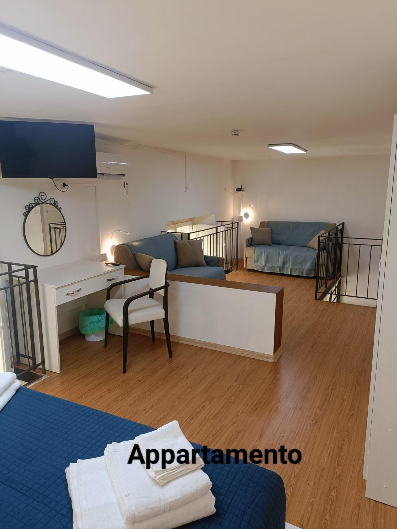 Bed & Breakfast Maison Toledo 210 3*