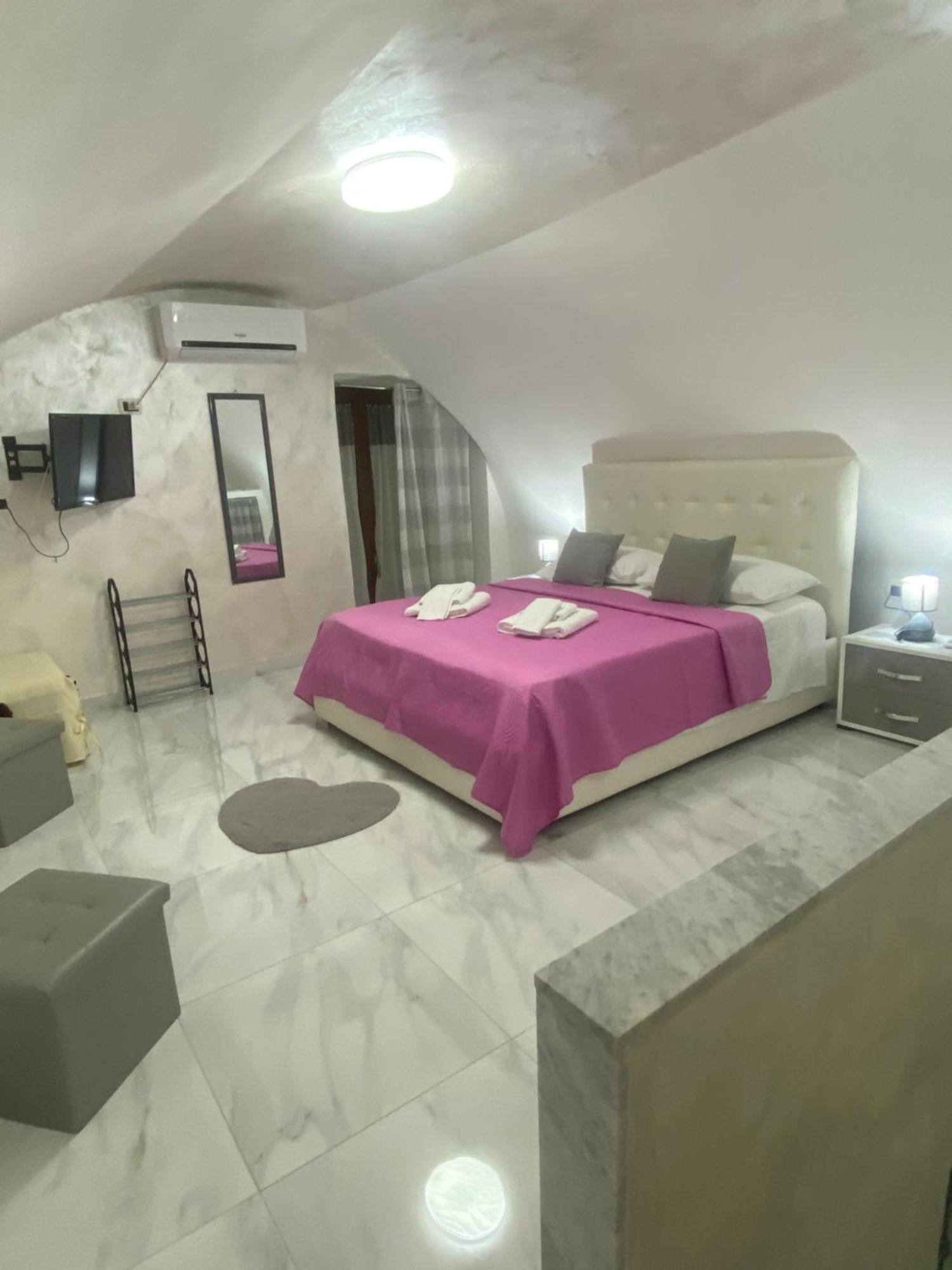 La Casa Di Pulcinella Holiday home Naples