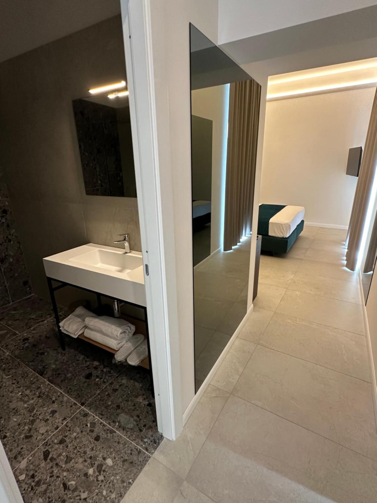 Hotiday Collection - Museo Aparthotel