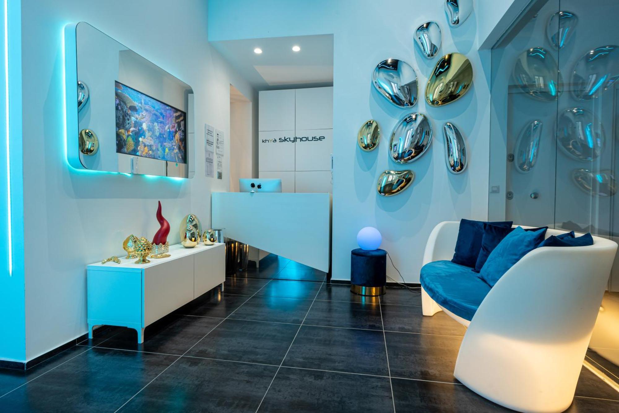 Skyhouse Chiaia 2* Naples