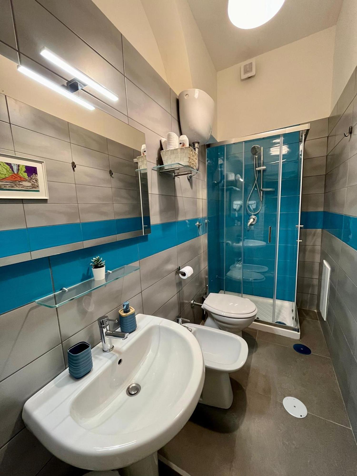 Pop Santa Chiara Bed & Breakfast Naples