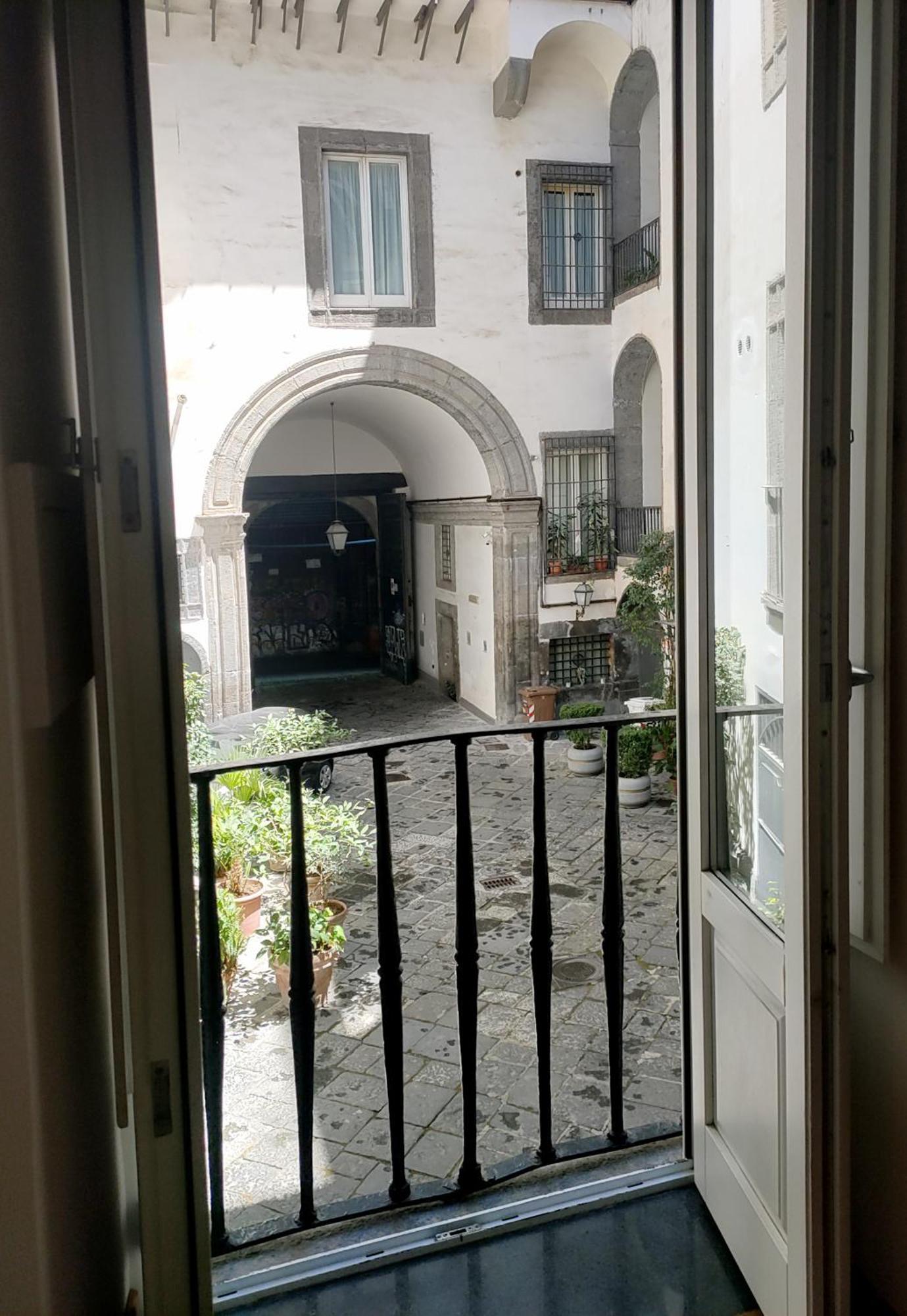 Corpo Di Naples