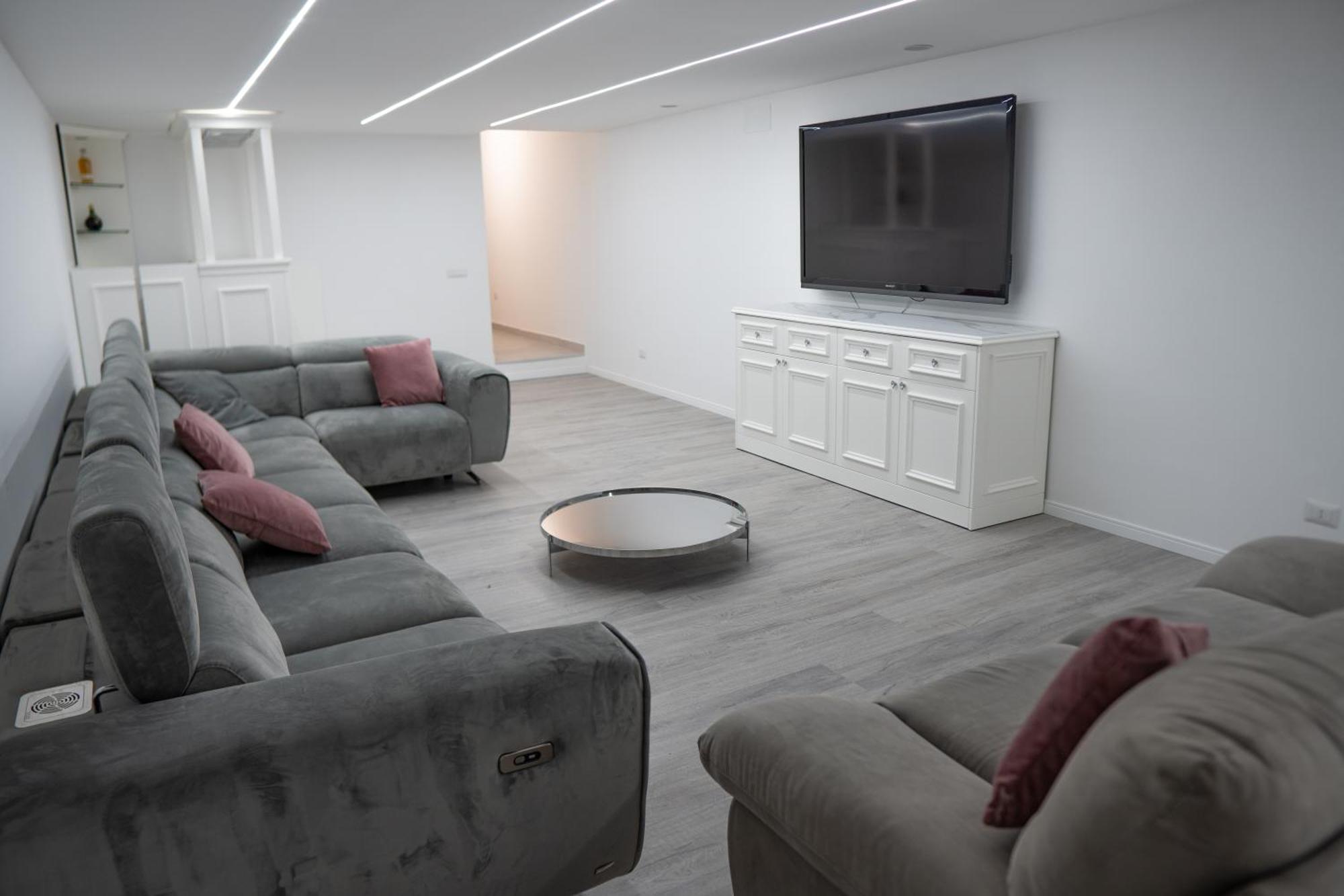 Apartment D'elite Chiaia Naples