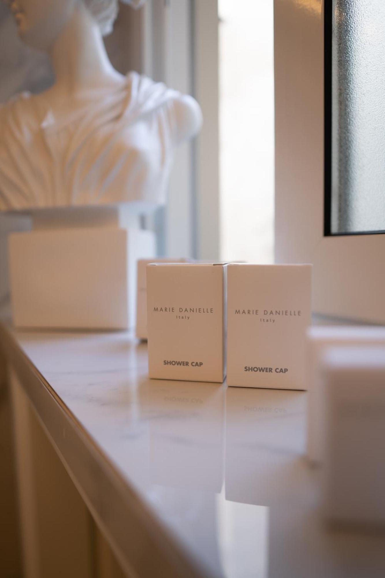 D'elite Chiaia Naples