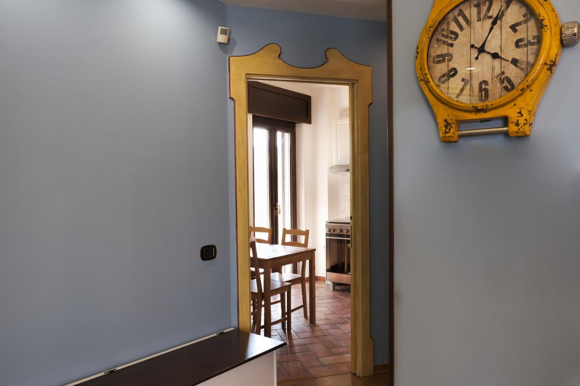 Maison Capodimonte Apartment *