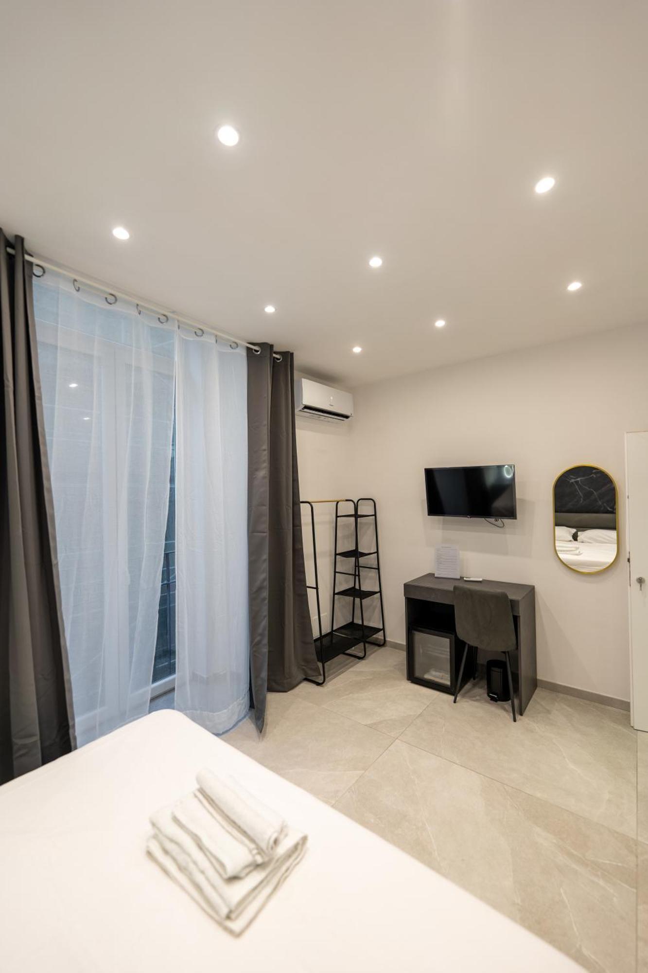 Gaudioso Center Apartment *