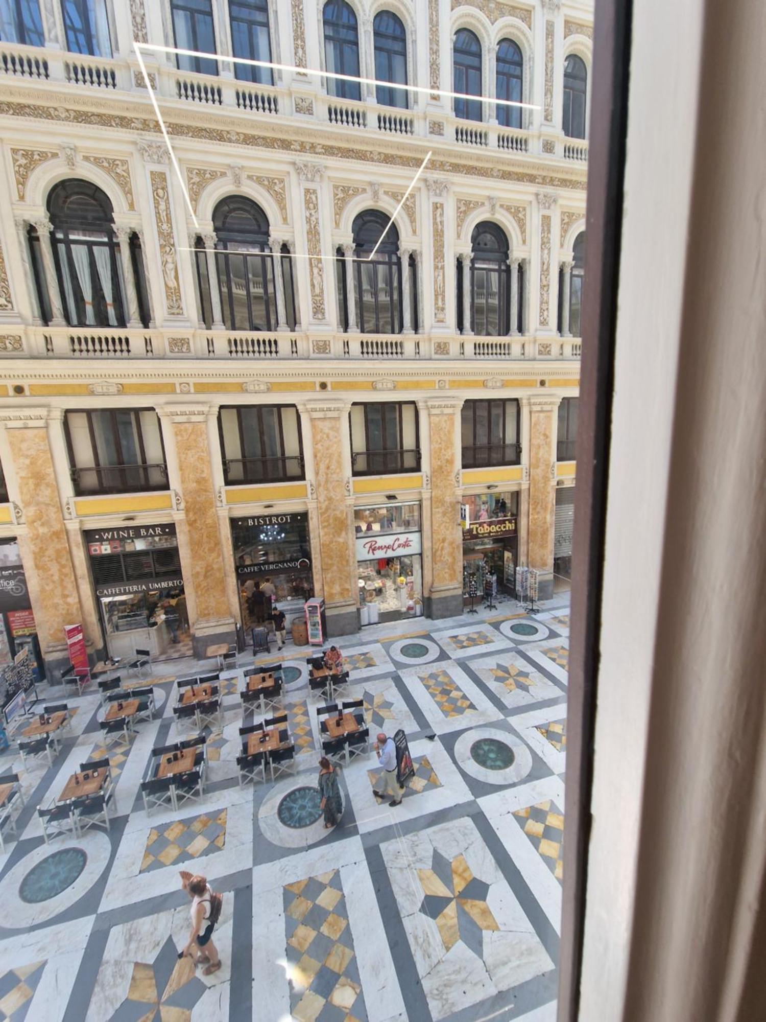 Galleria Umberto I Bed & Breakfast Naples