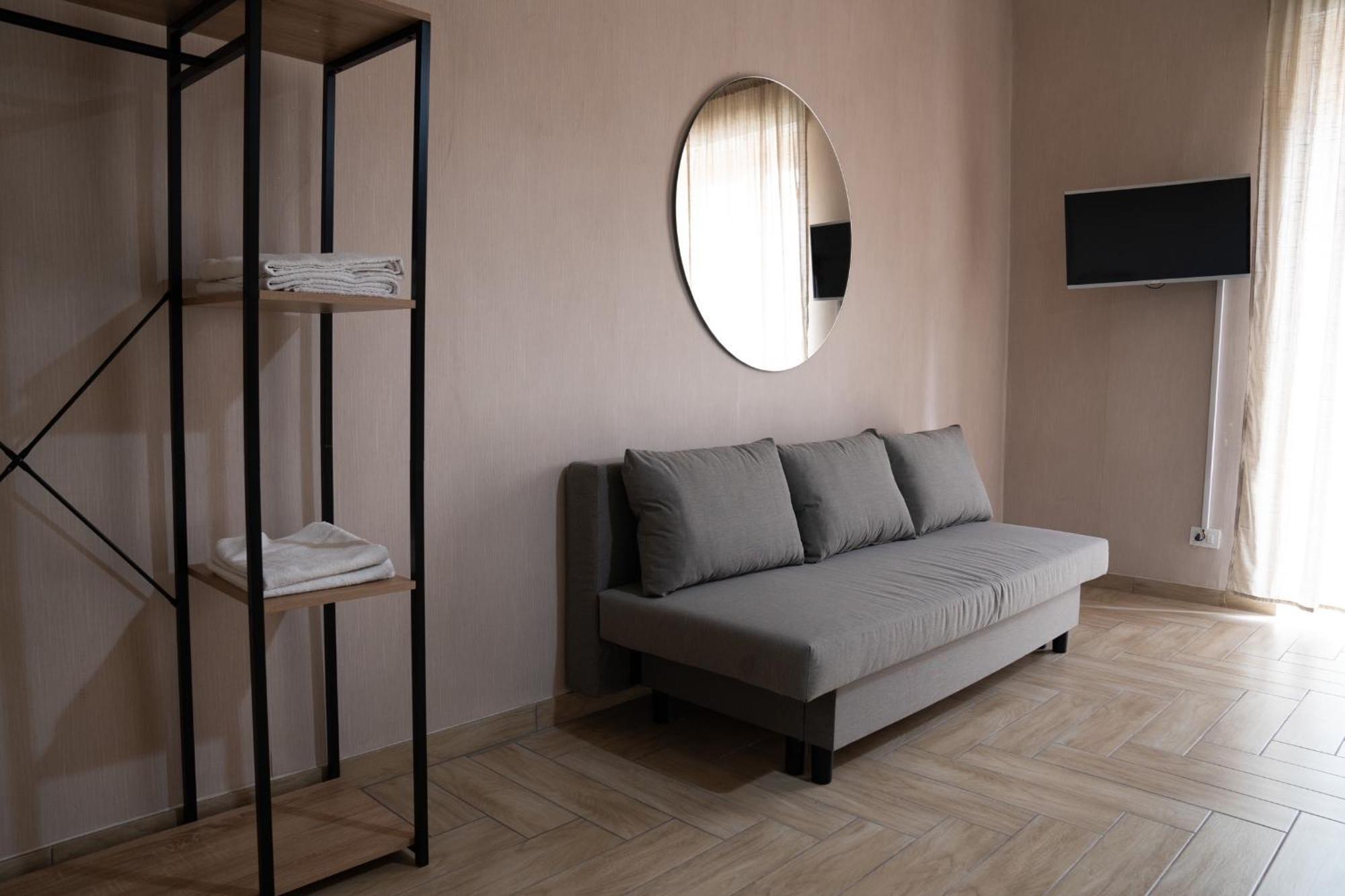 Caracciolo 109 Bed & Breakfast Naples