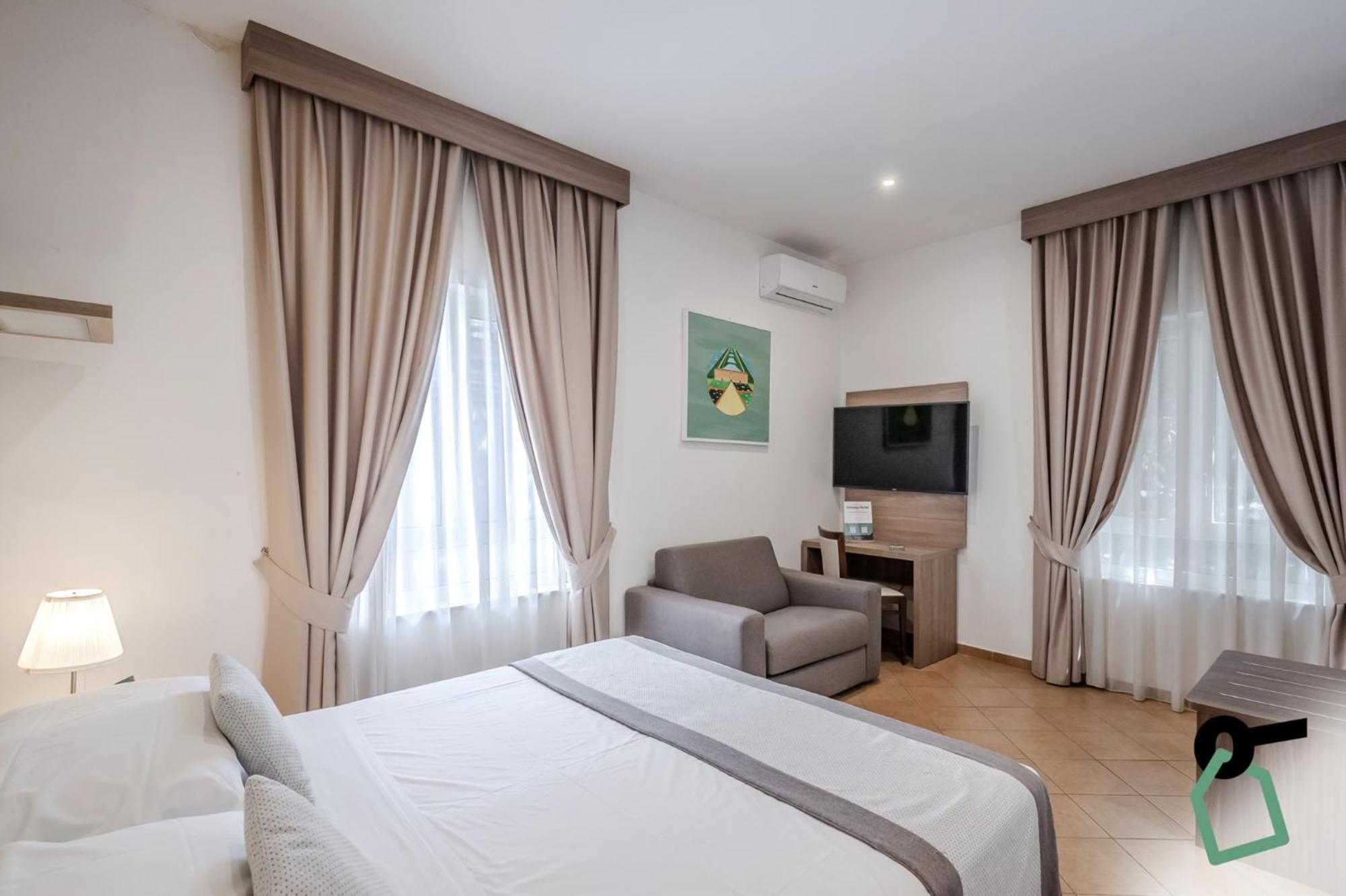 Hotiday Collection - Residenza Scarlatti Naples