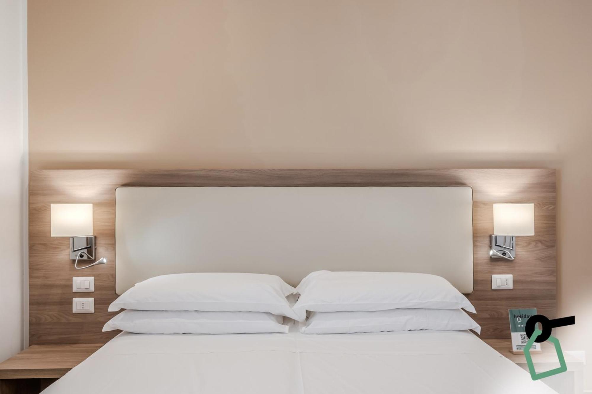 Hotiday Collection - Residenza Scarlatti 2* Naples