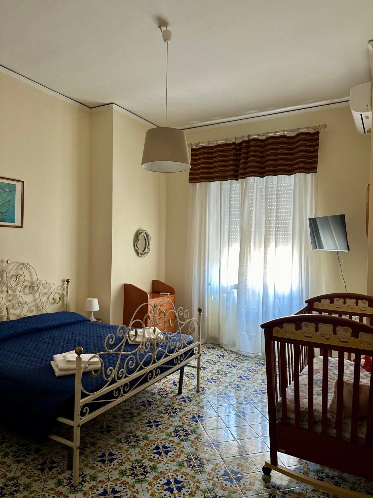 Maman Suite, Center Near Molo Beverello Holiday home *