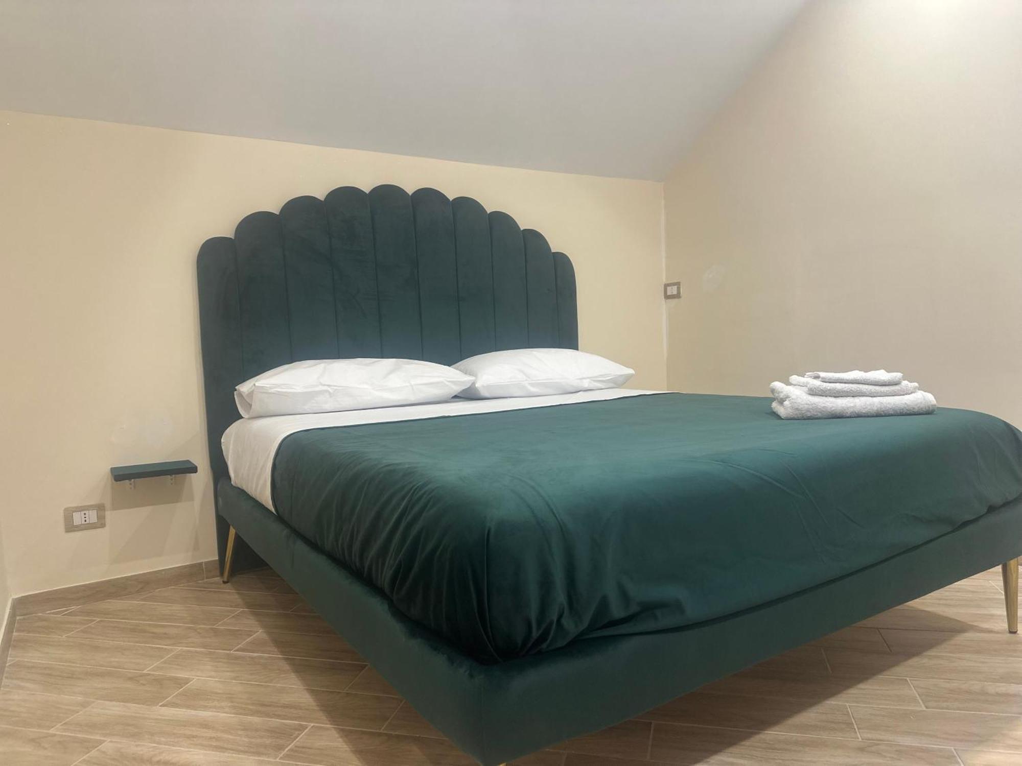 Guest house Attic Naples
