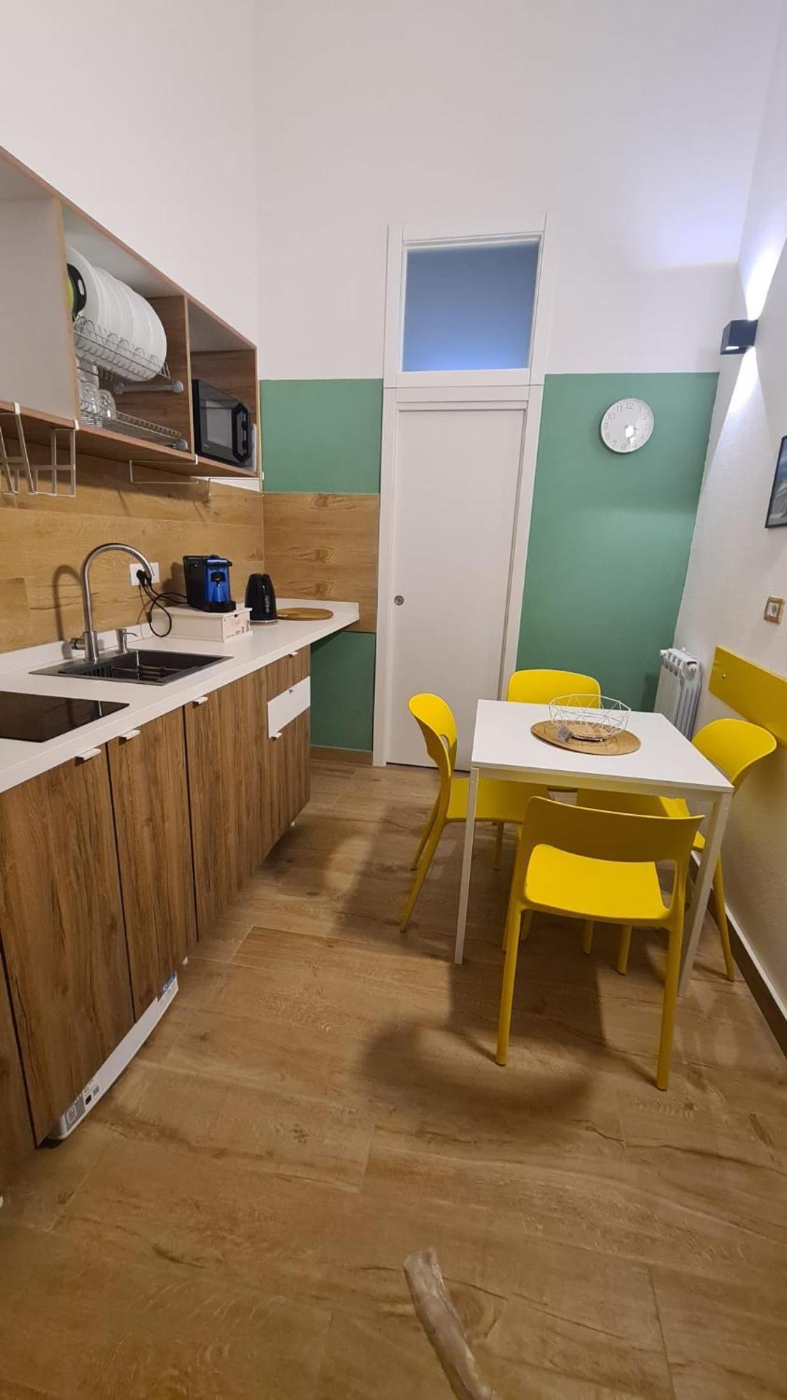 Happy House 3 Apartment *