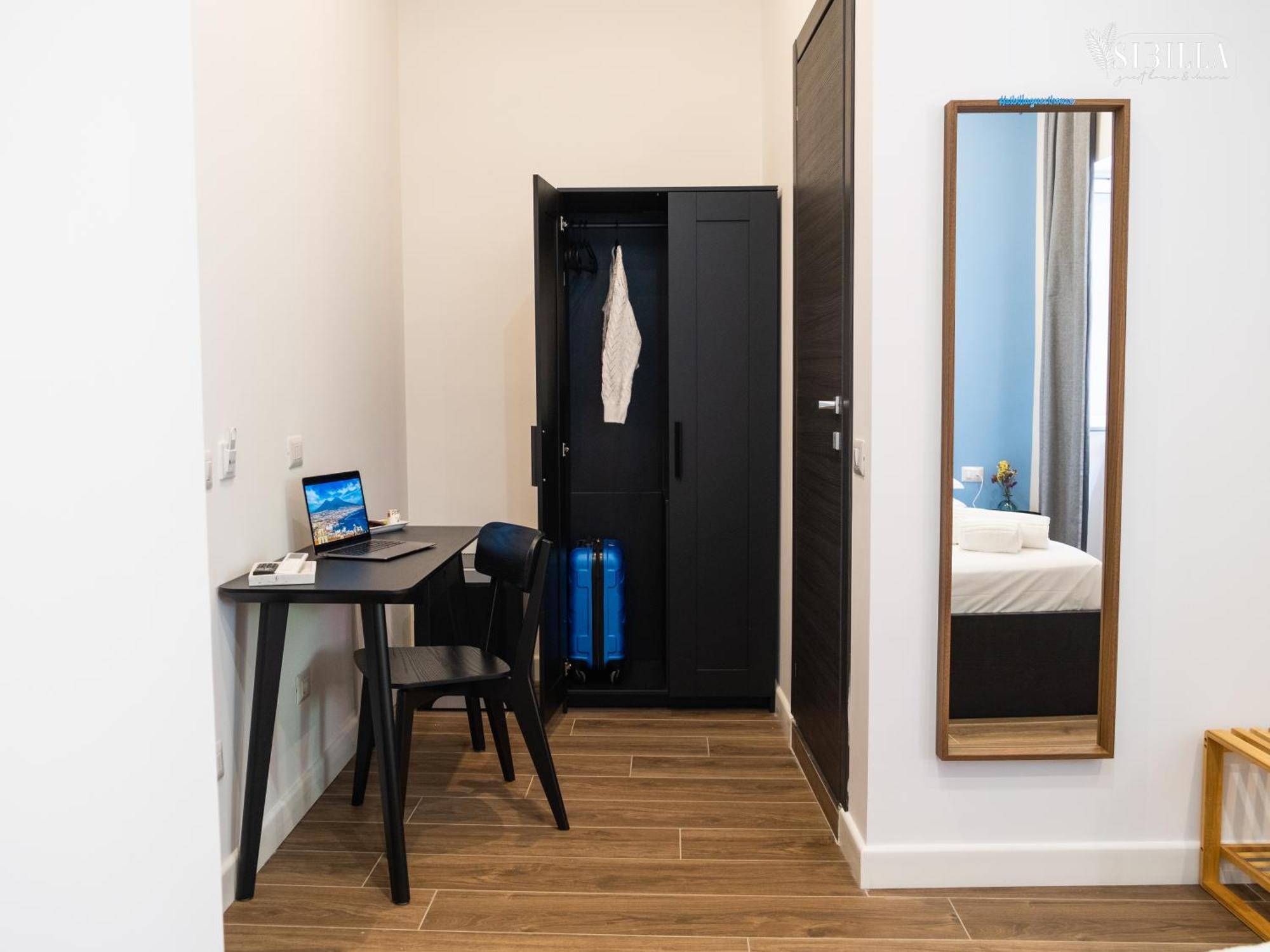 Guest house Sibilla & Charme Naples