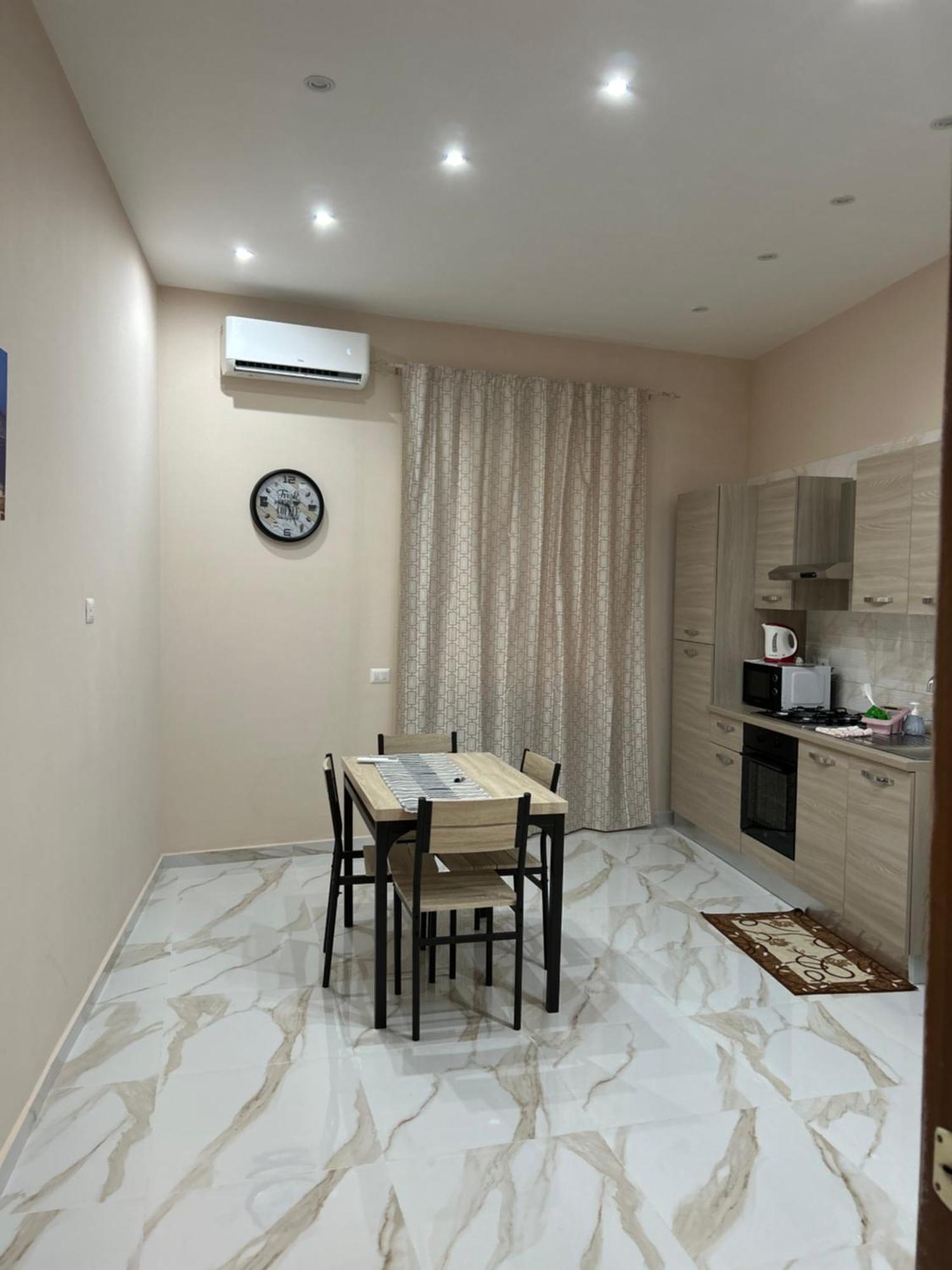 Apartment Maison Napolitaine Naples