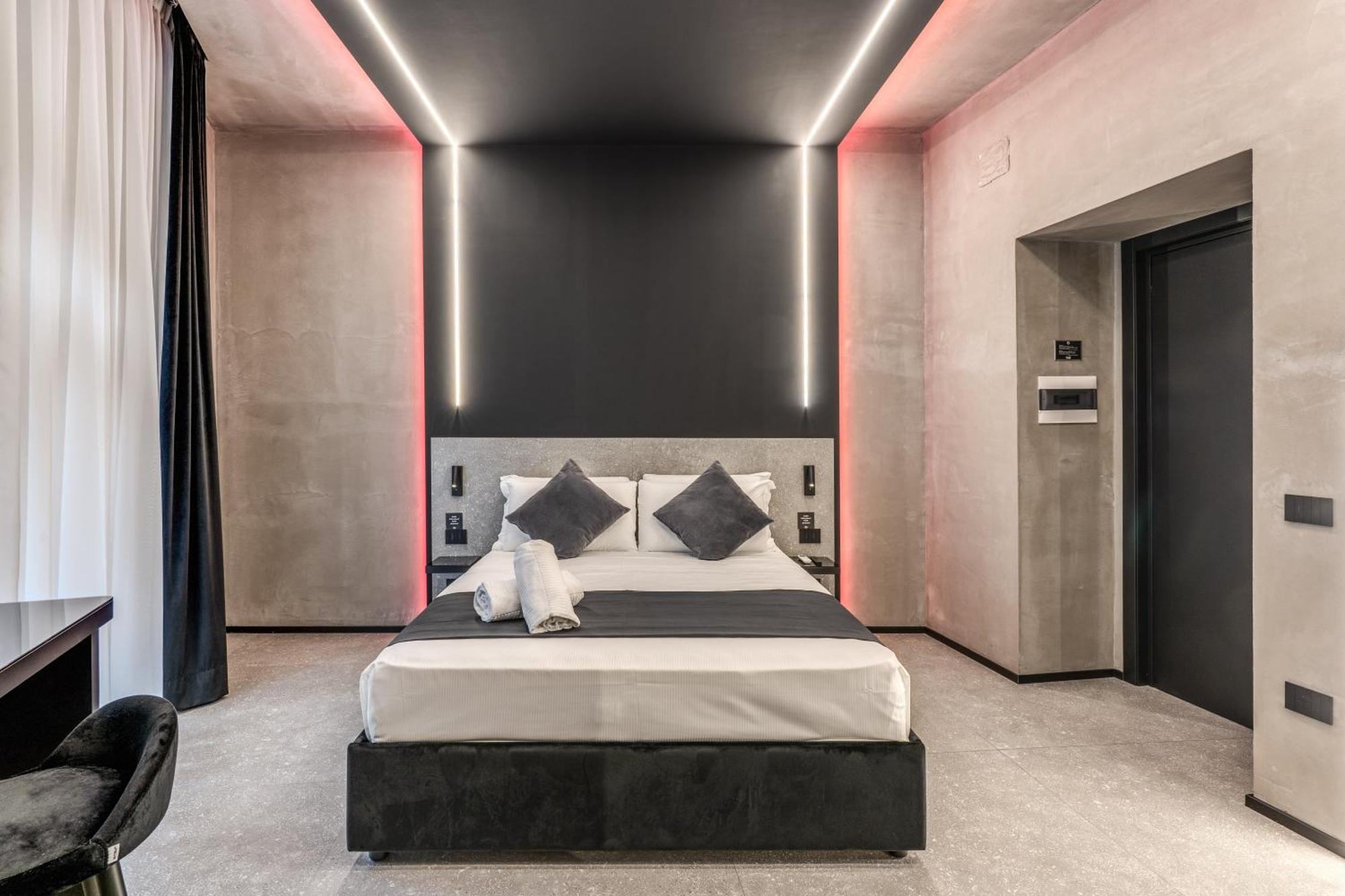 Gallery Apartment *