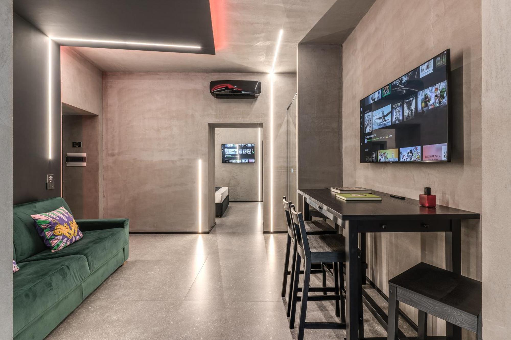 Gallery Apartment *
