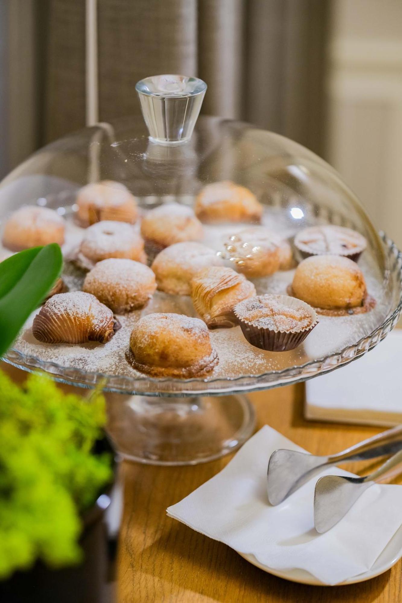 Class Bed & Breakfast Naples