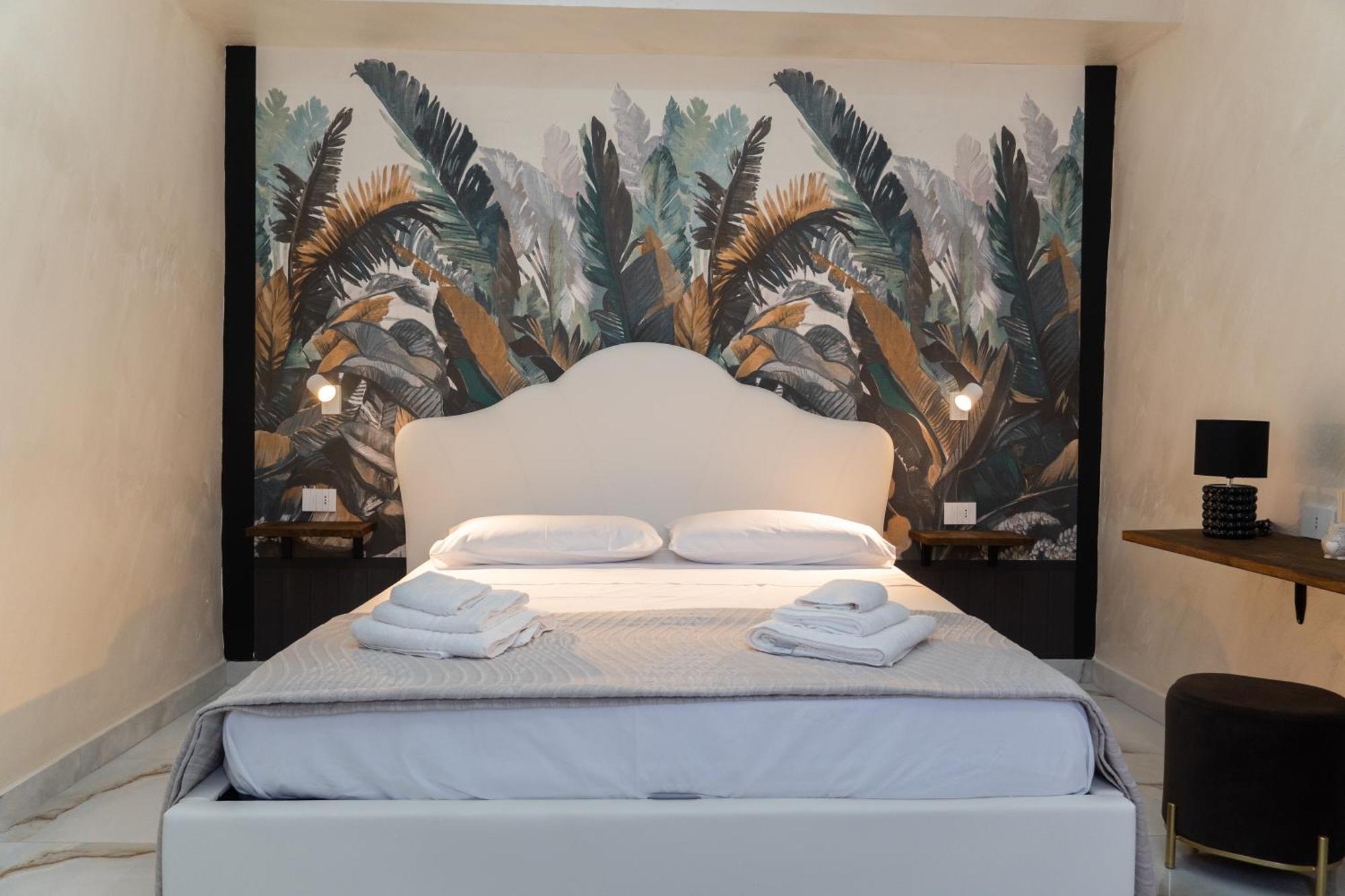 Paradise House Naples