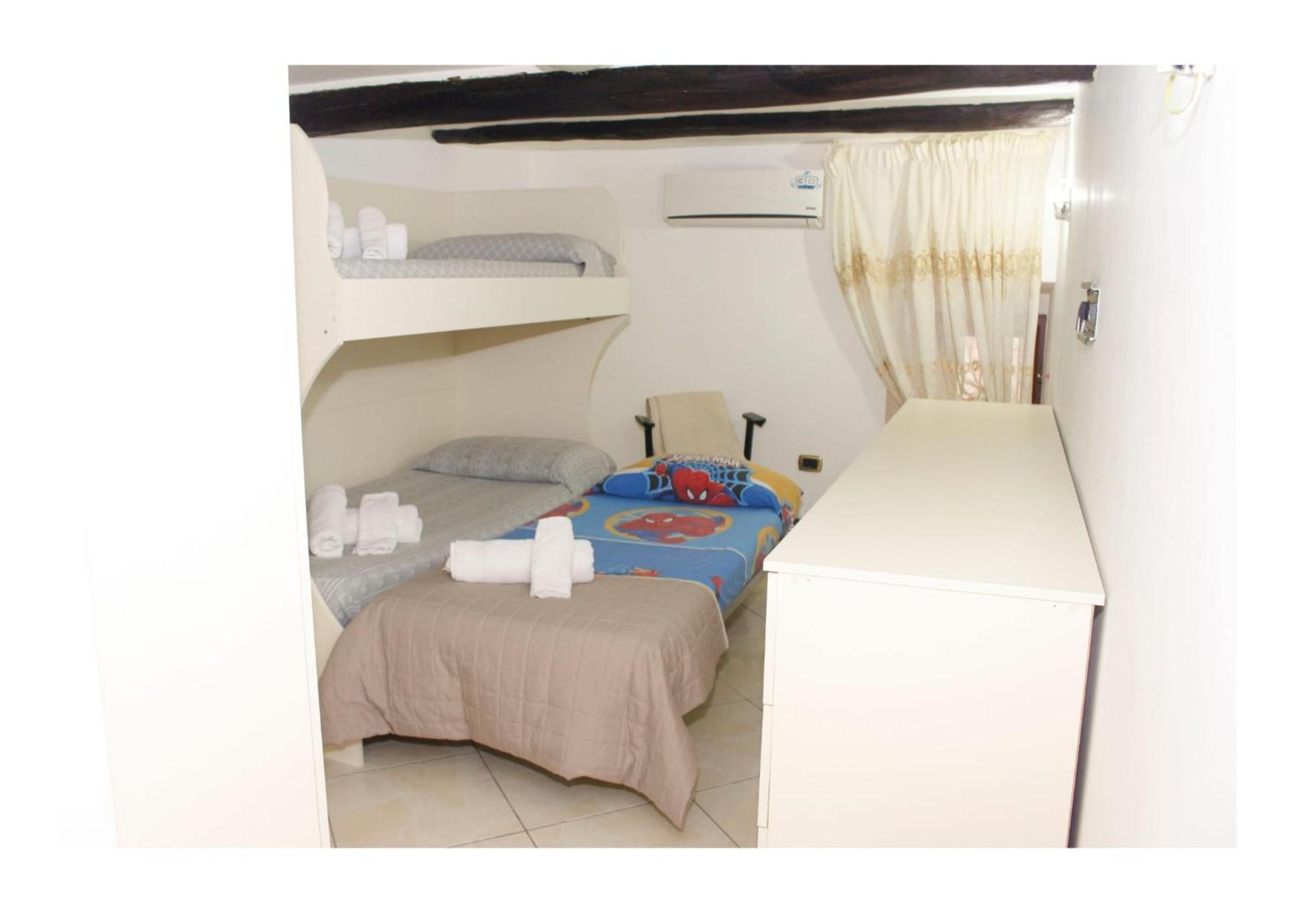 Lux & Comfort Naples