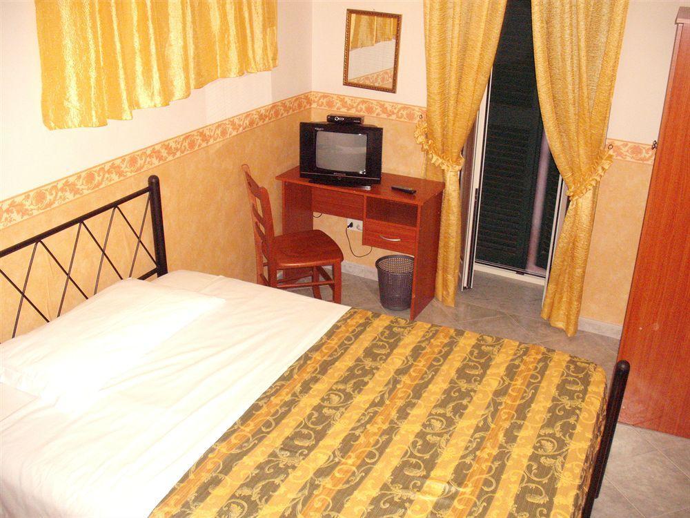 Hotel Del Conte 2*
