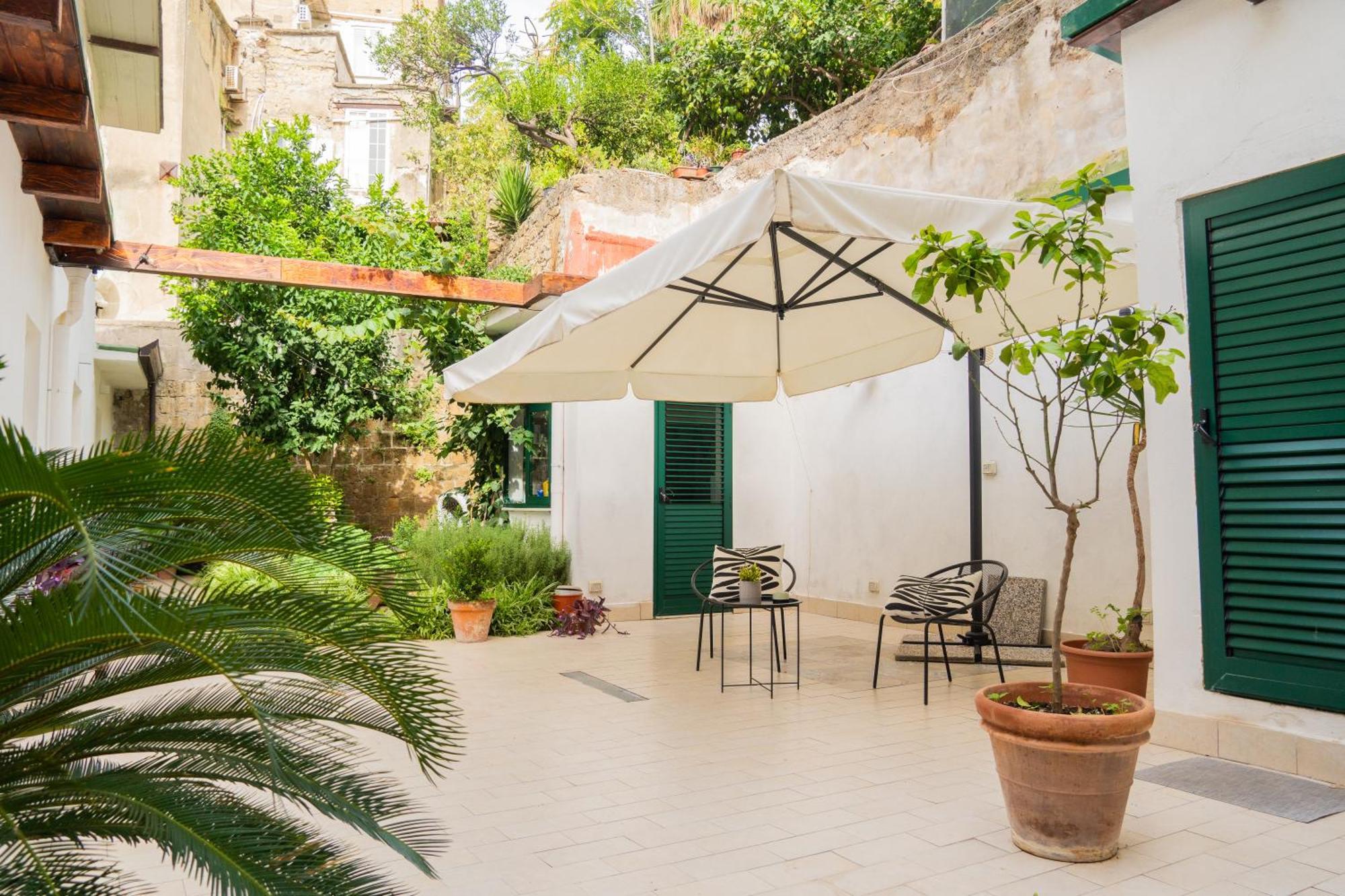 La Puteca Bed & Breakfast Naples