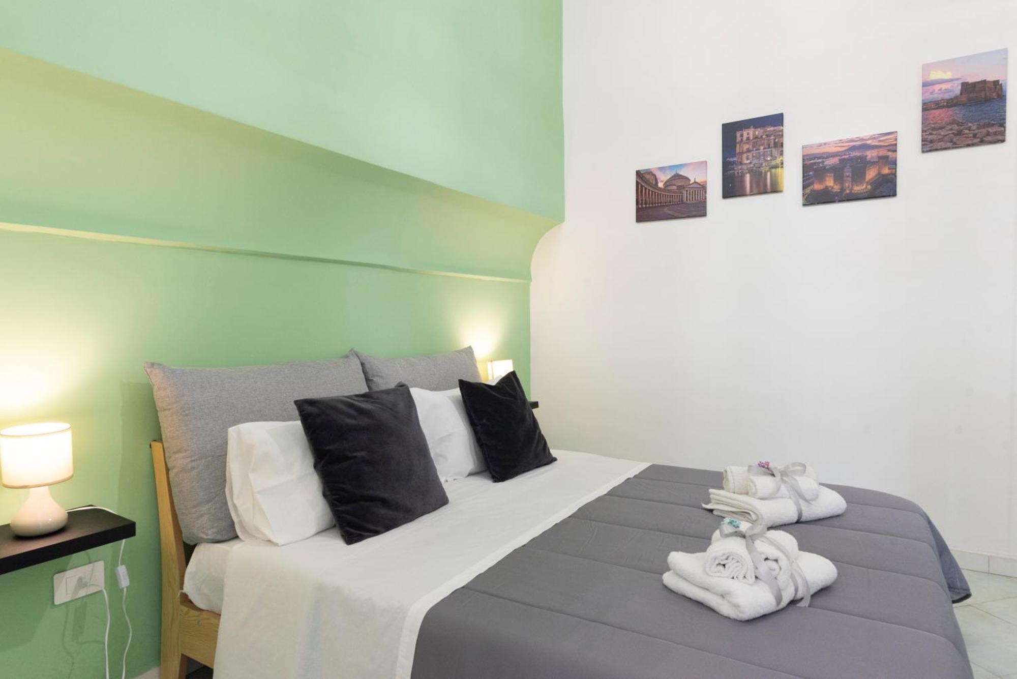 Seventeen Apartment