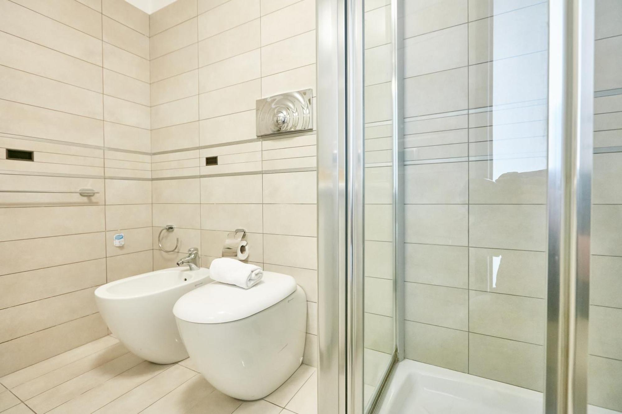 Design & Duplex At National Museum Apartment Naples