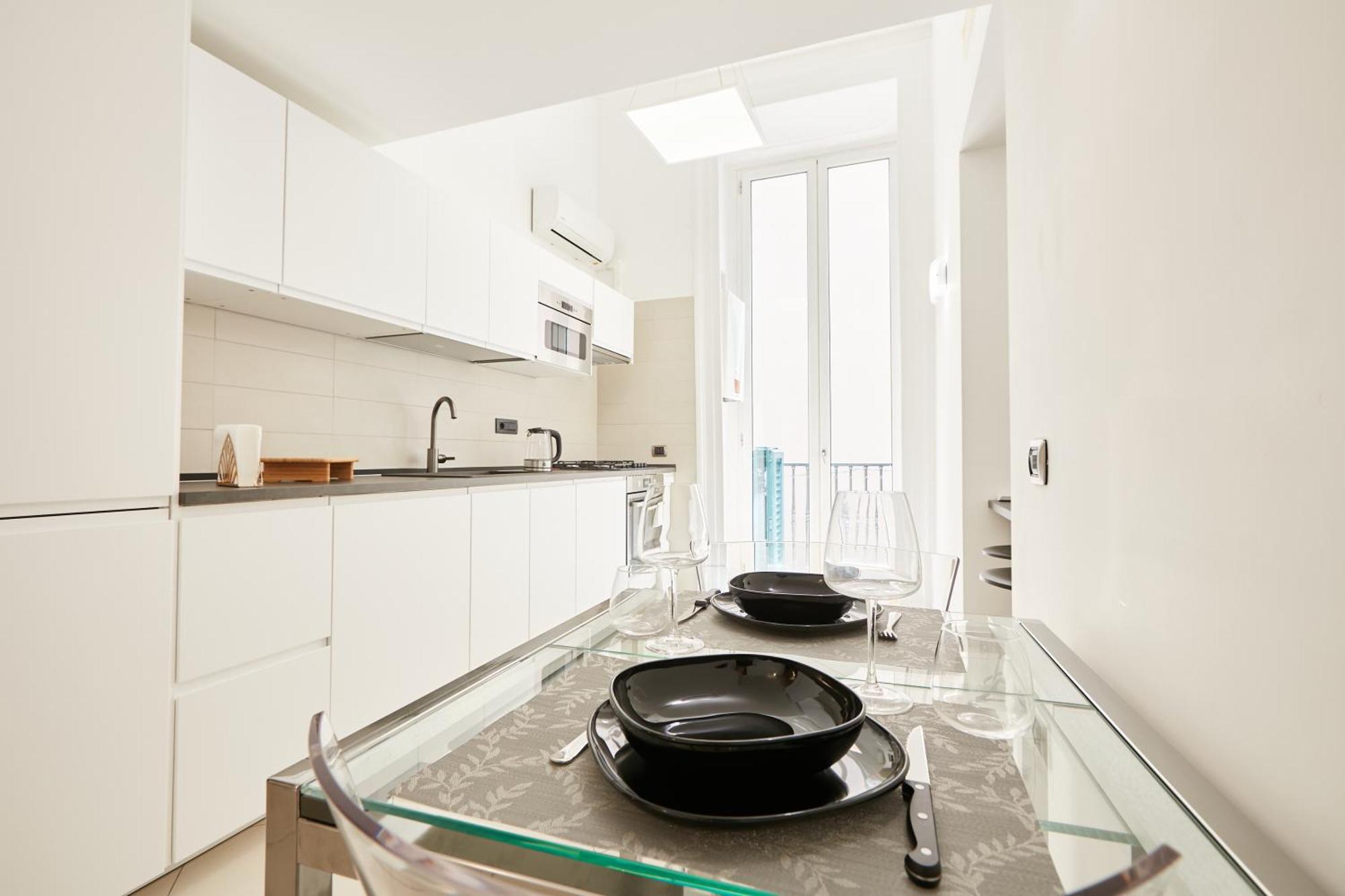 Design & Duplex At National Museum Apartment Naples