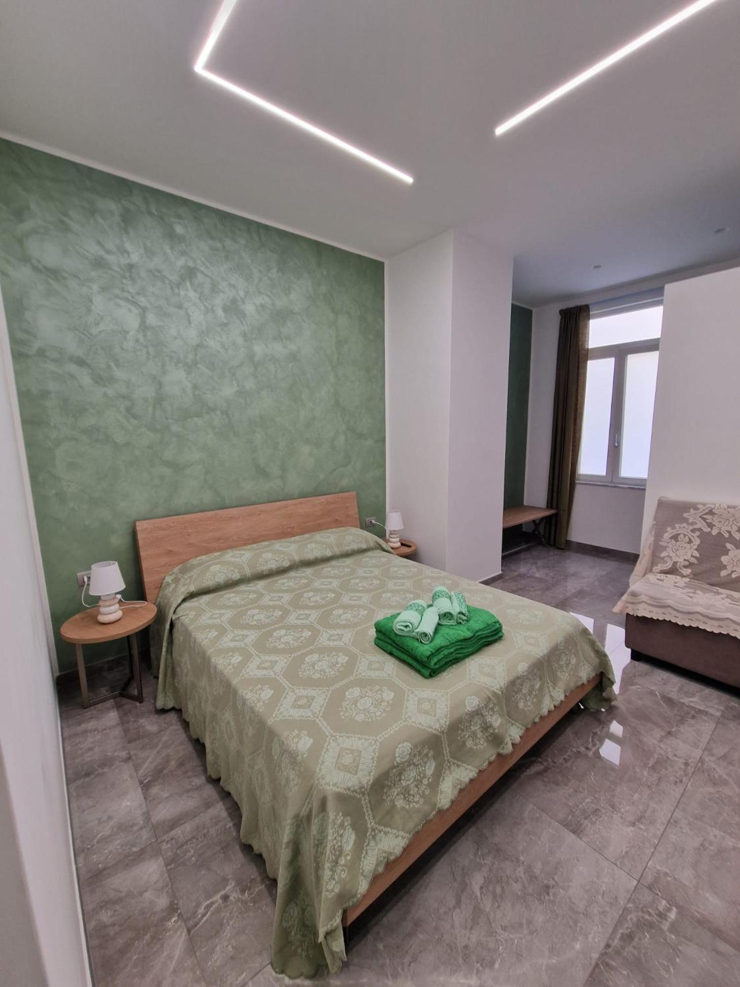 Galleria Umberto I Bed & Breakfast *