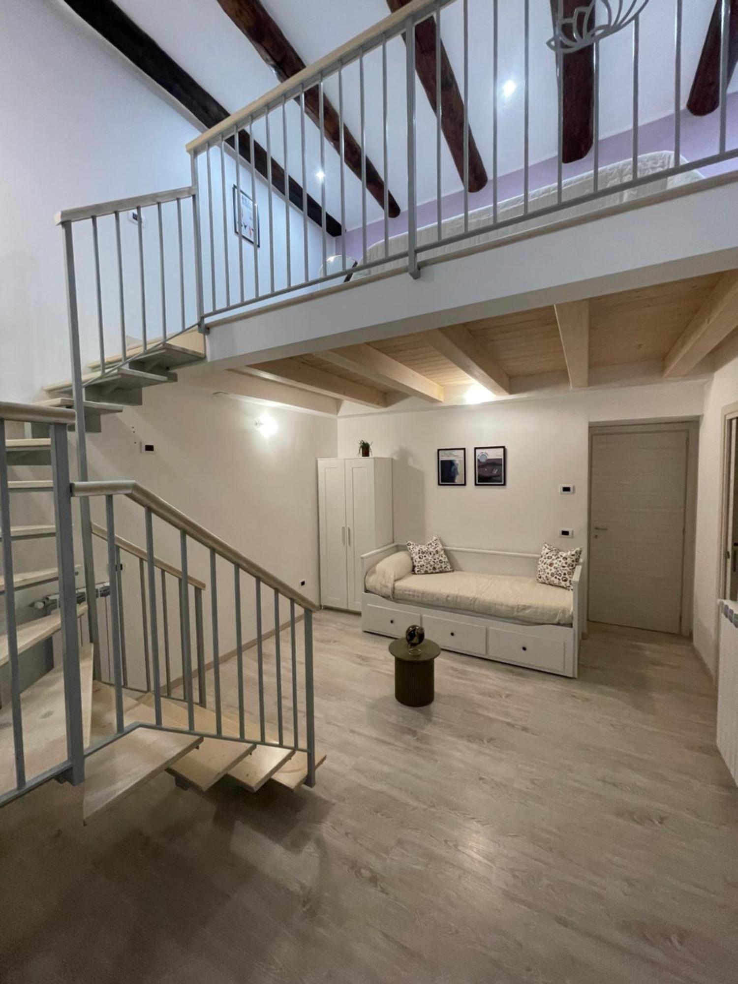 Nalusa - In Centro A Toledo Guest house