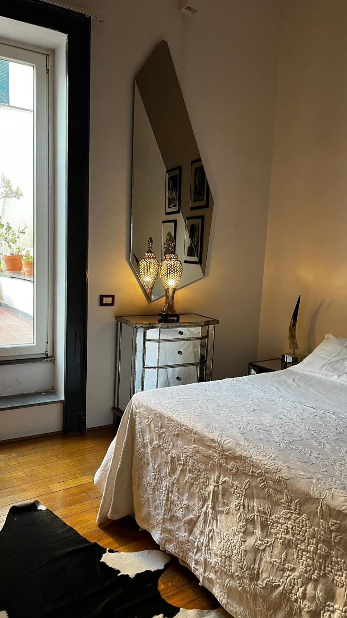 Residenza San Teodoro Chiaia Dimora Storica Naples