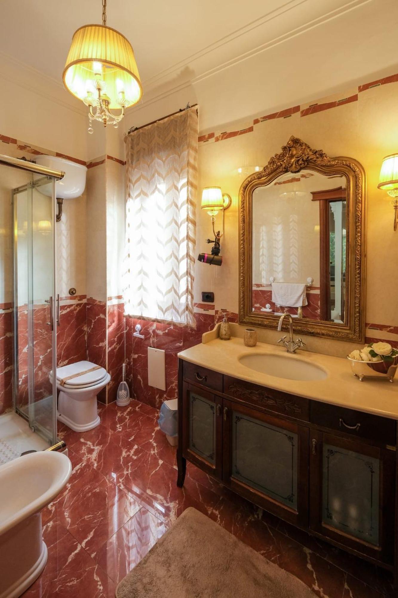 Mg Luxury Naples