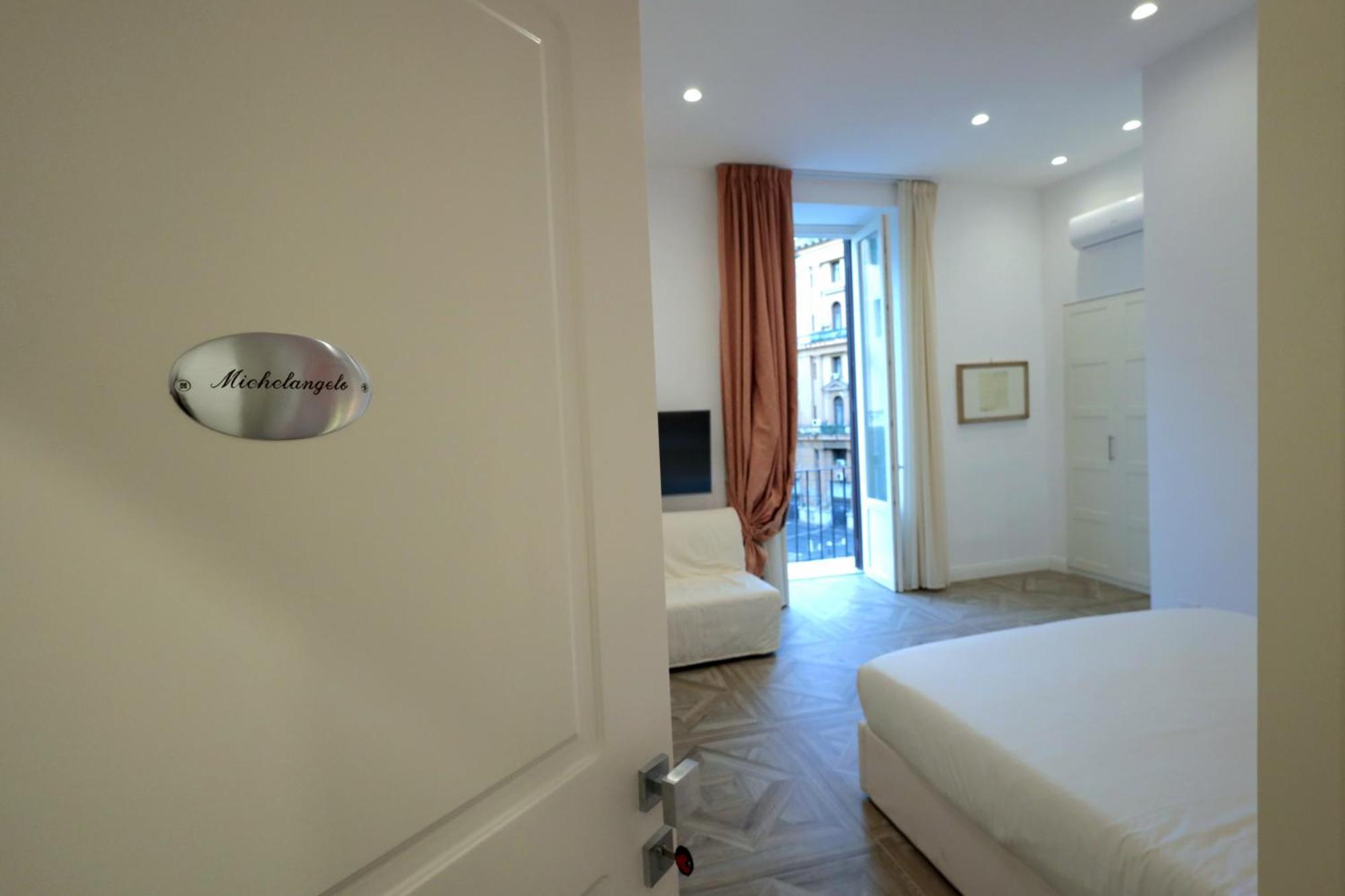 Relais Santa Lucia Sul Mare, Naples