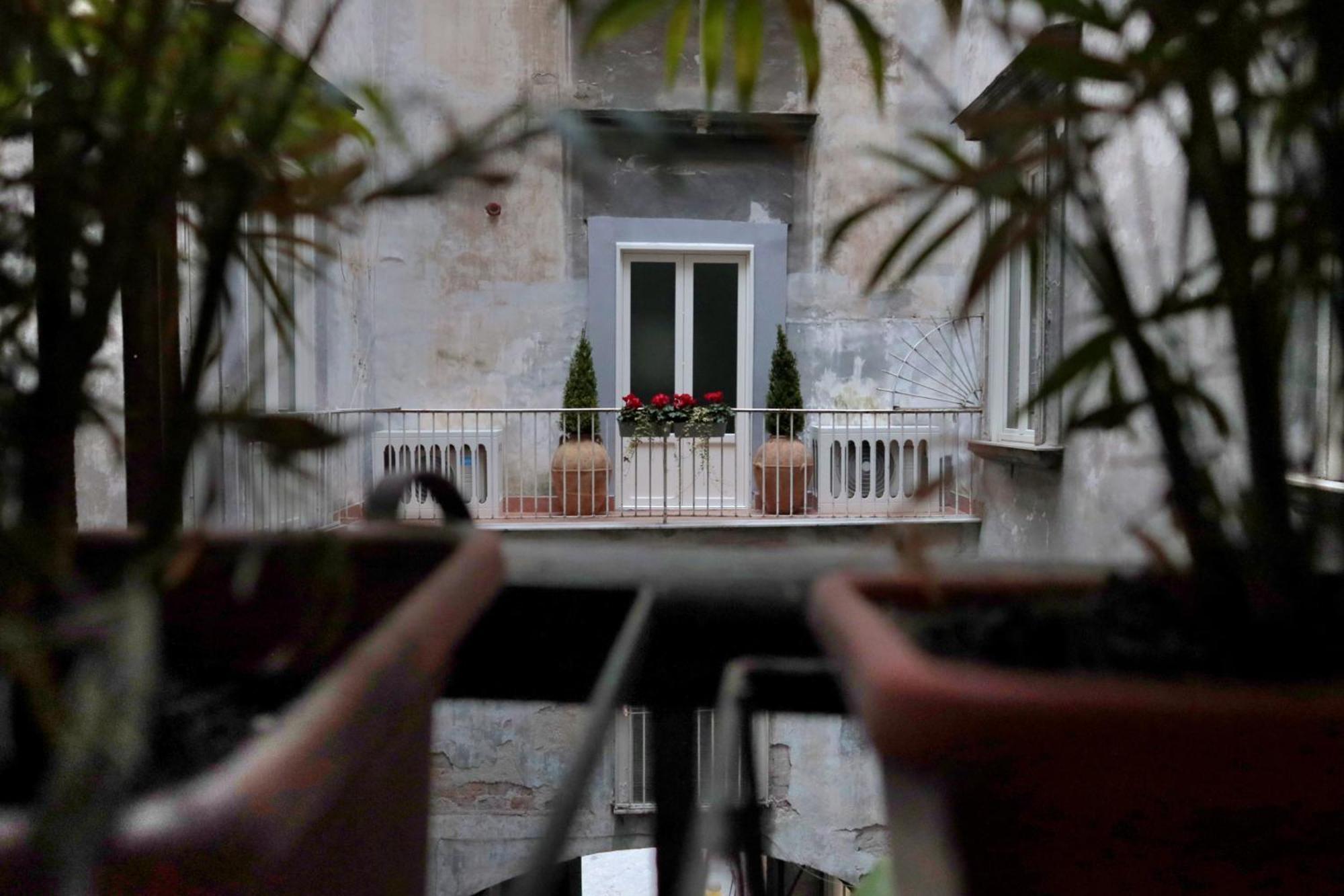 Relais Santa Lucia Sul Mare, Guest house Naples
