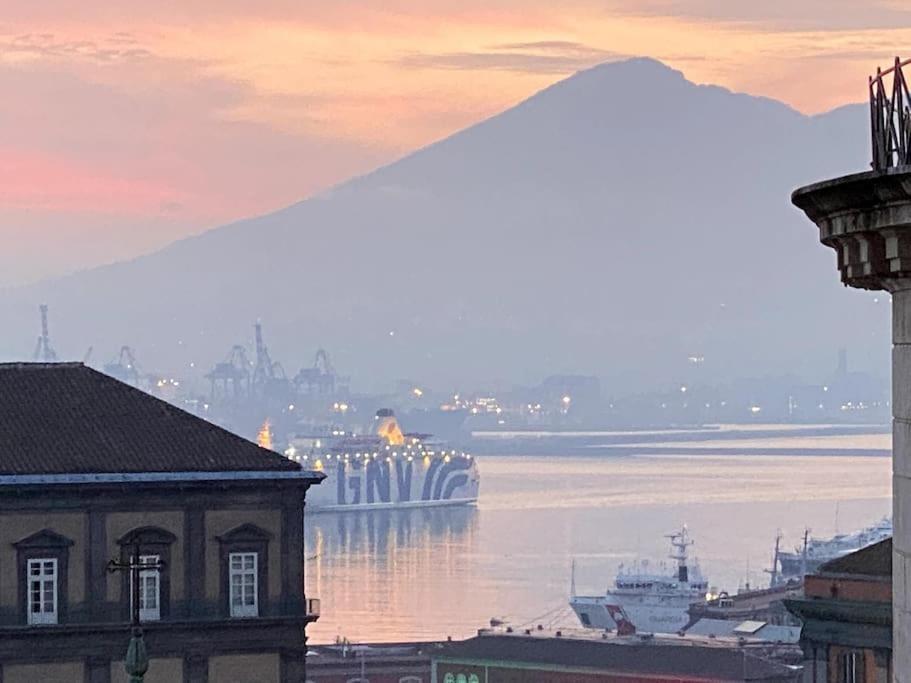 Regine & Re * Naples