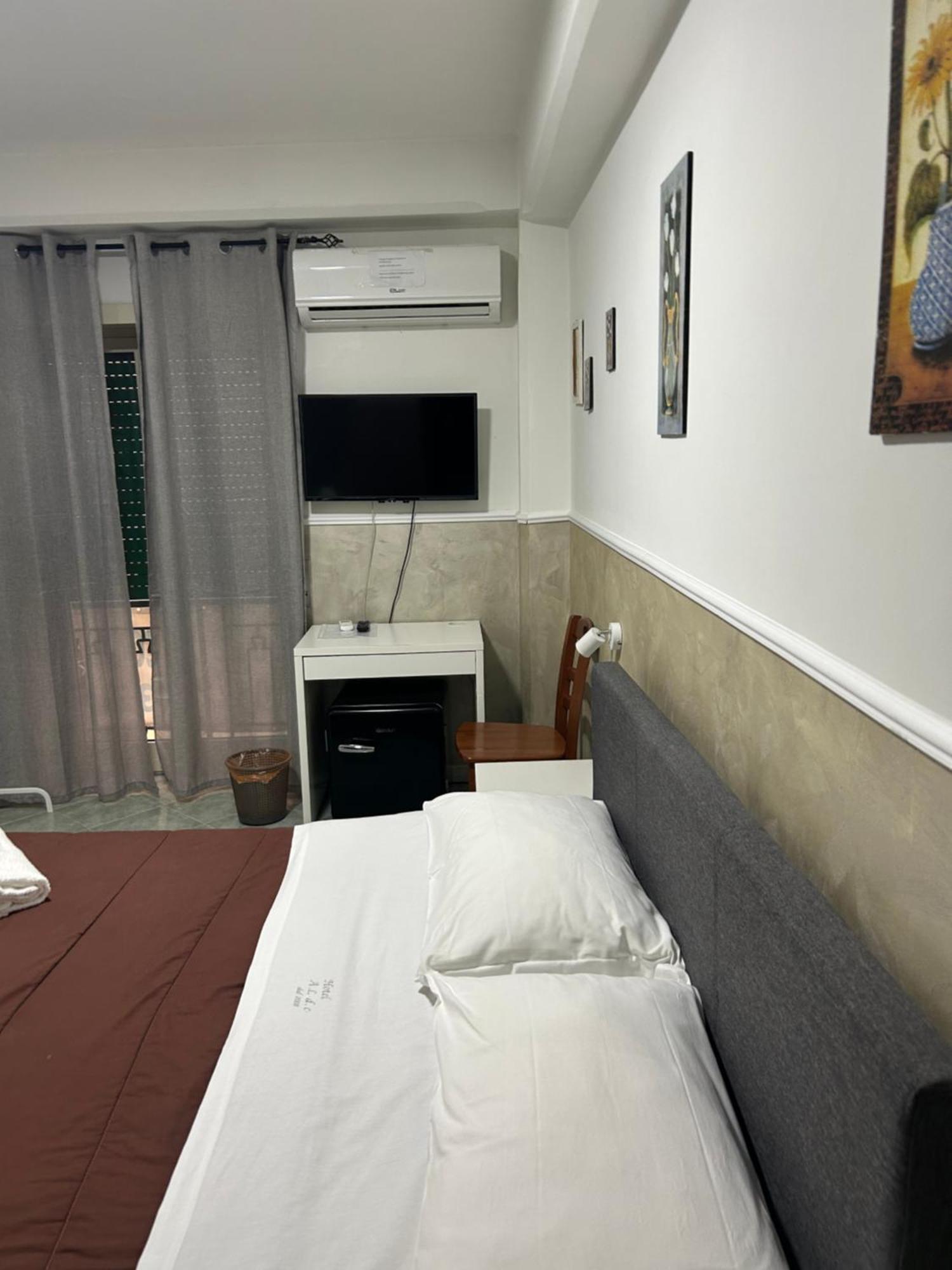 Del Conte Hotel 2*