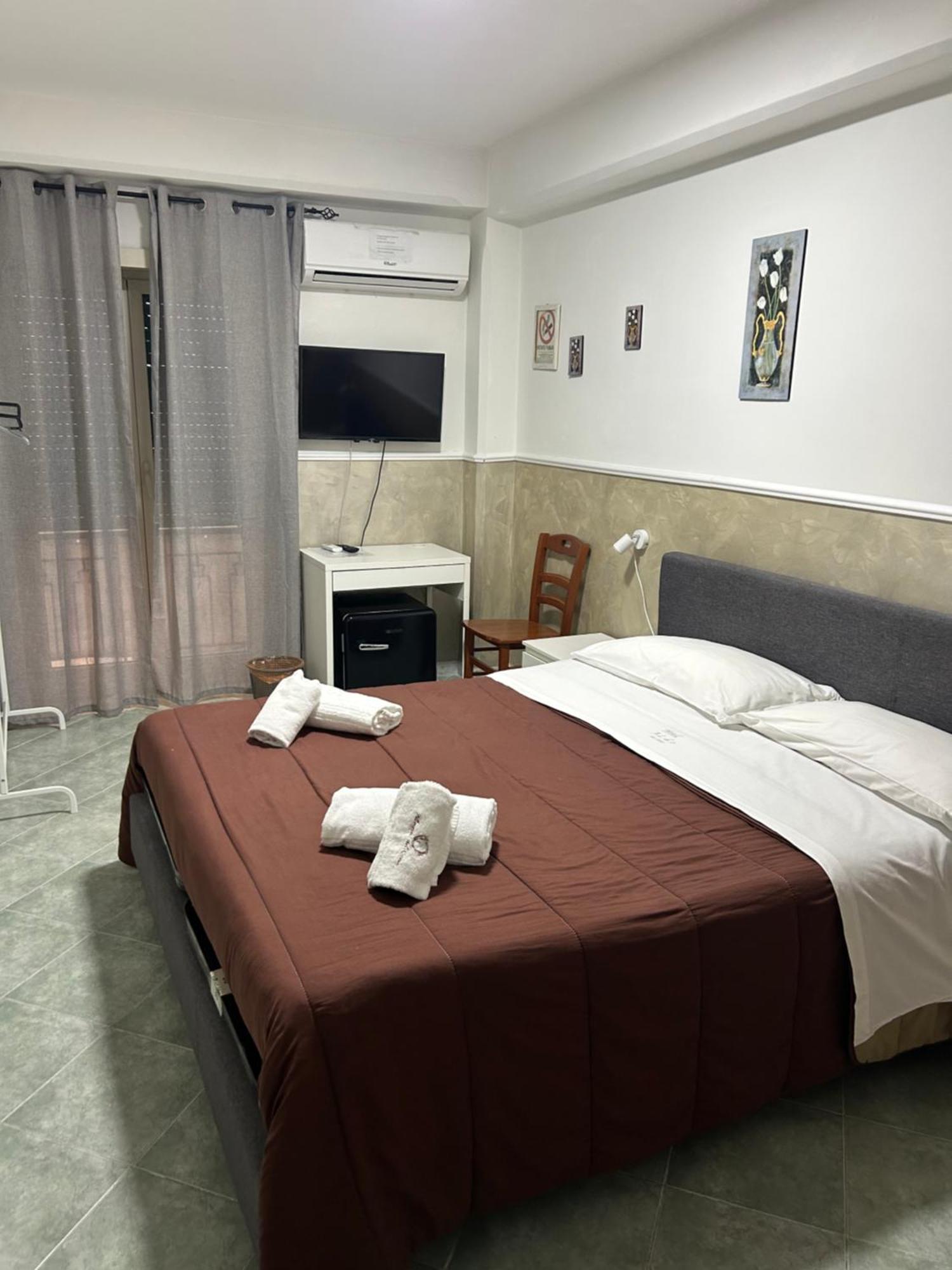 Del Conte 2* Naples