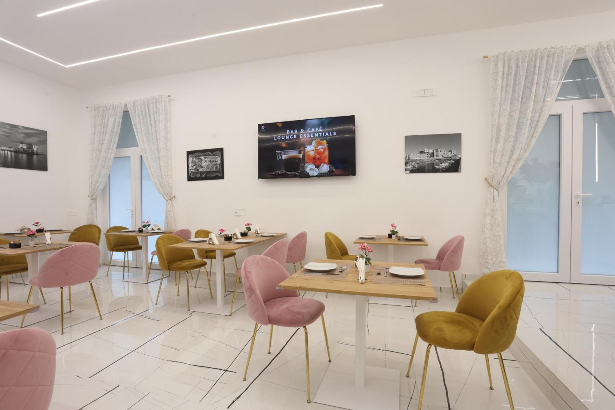 Palazzo Sant'arcangelo Guest house Naples