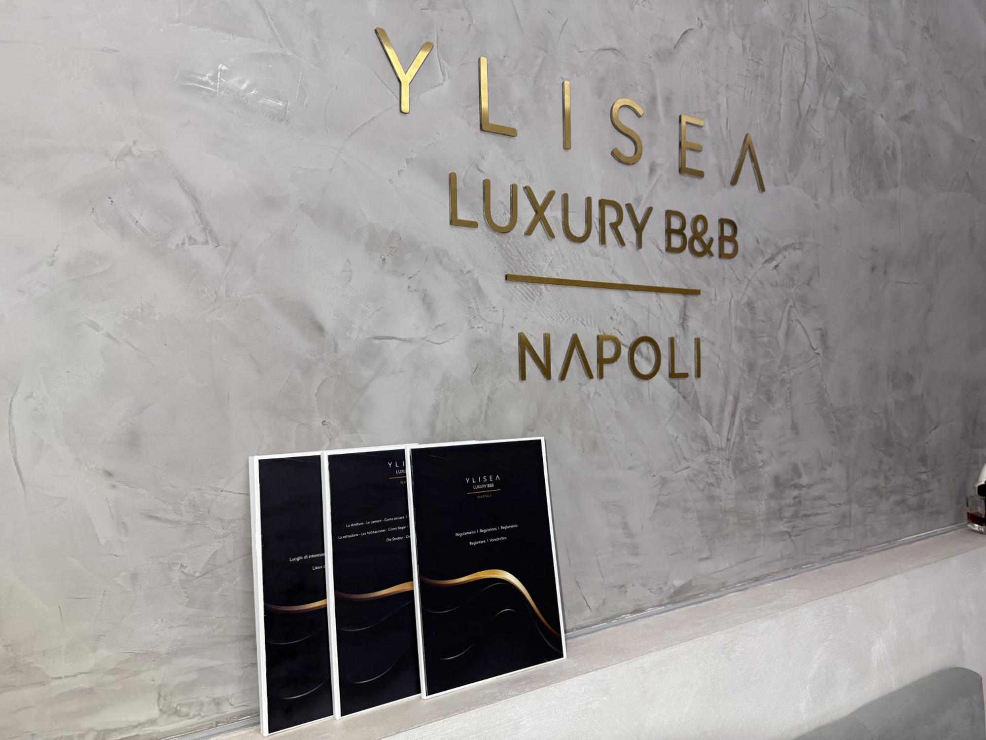 Ylisea Luxury * Naples