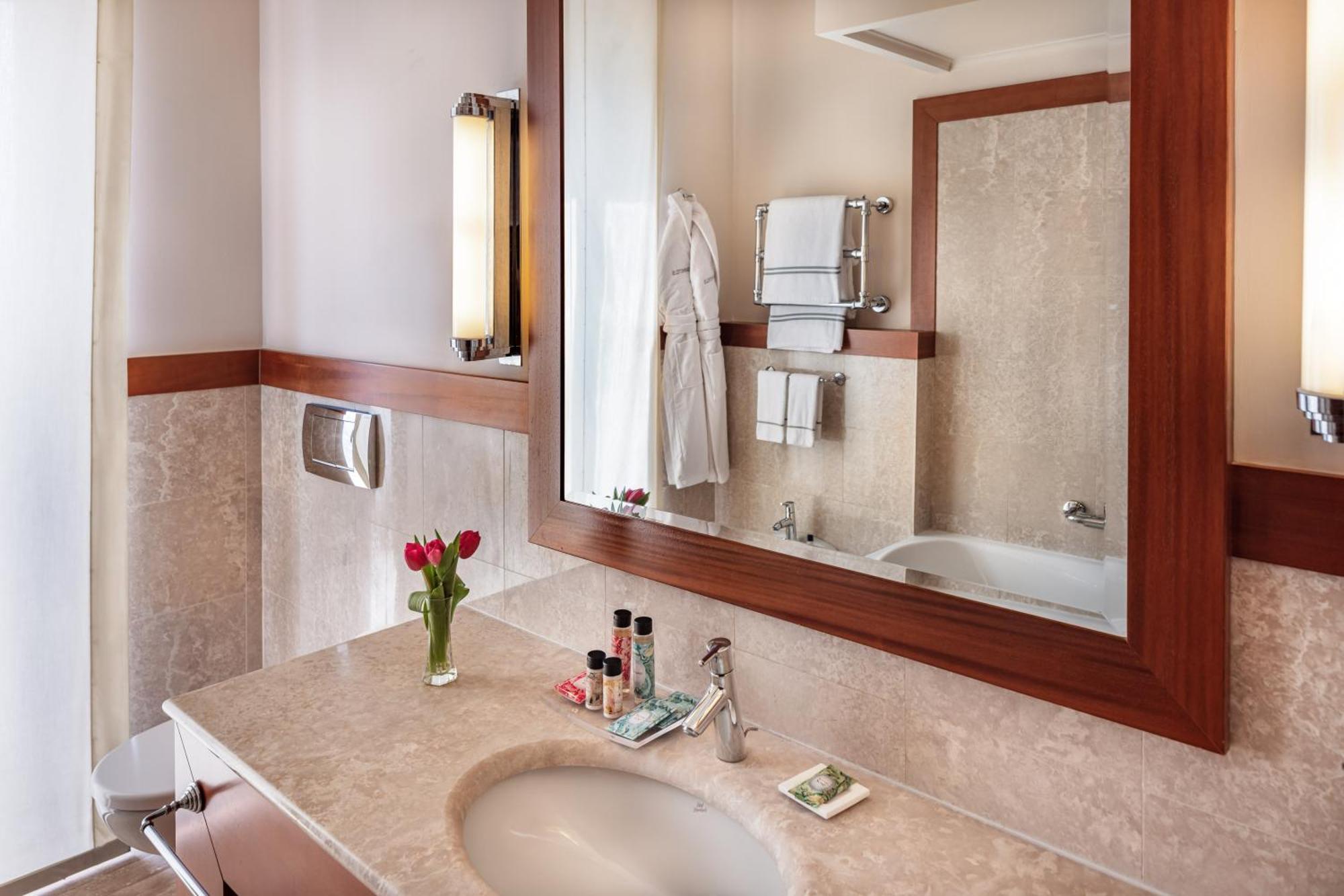 Starhotels Terminus Hotel