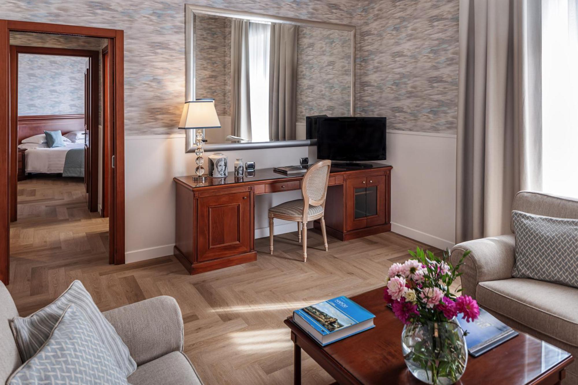 Starhotels Terminus Hotel 4*