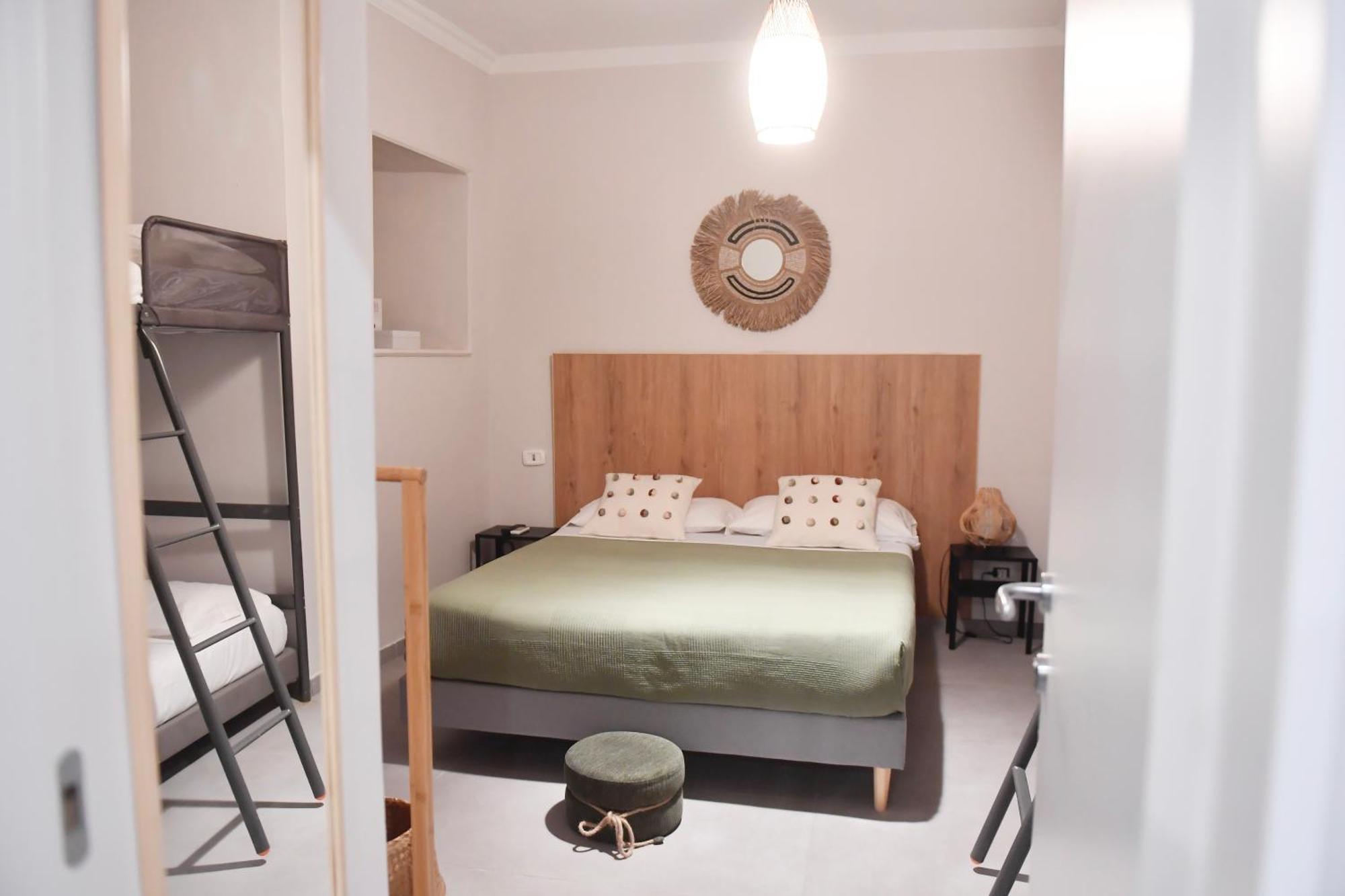 Bed & Breakfast Chiaia 100 Naples