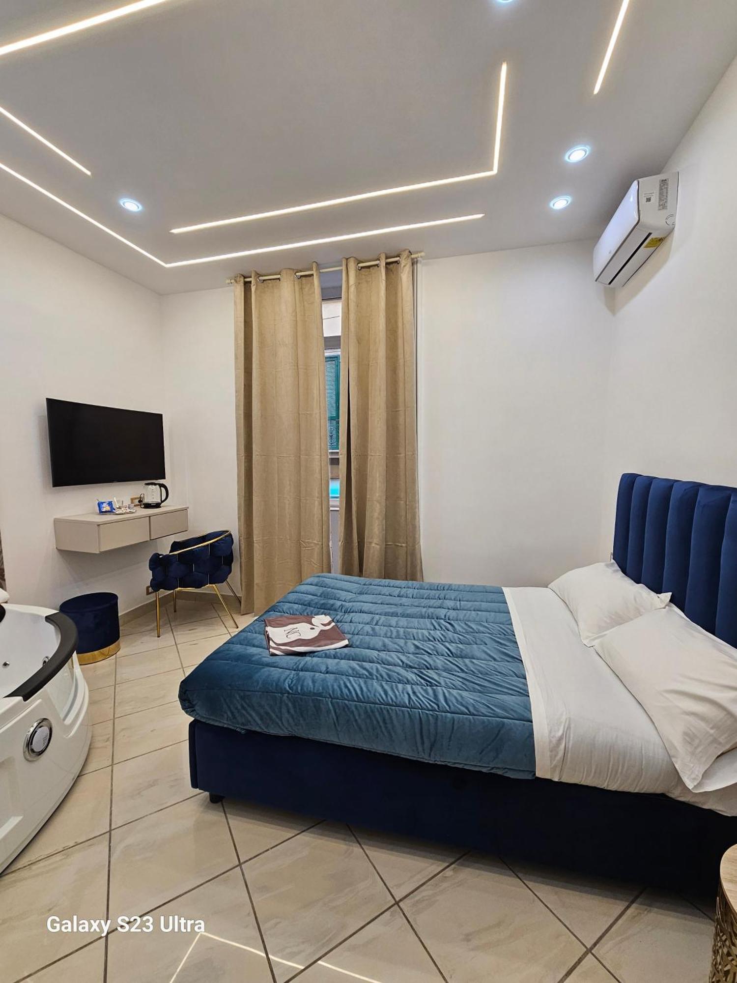Room&jacuzzi 2*