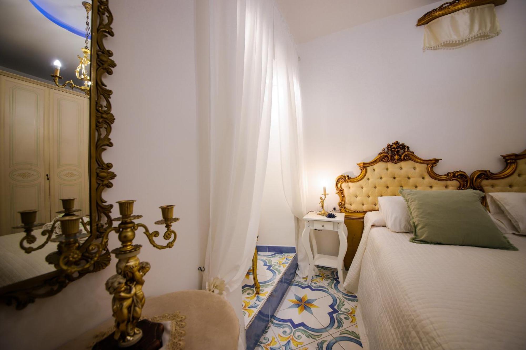 Giallo Napoletano Naples