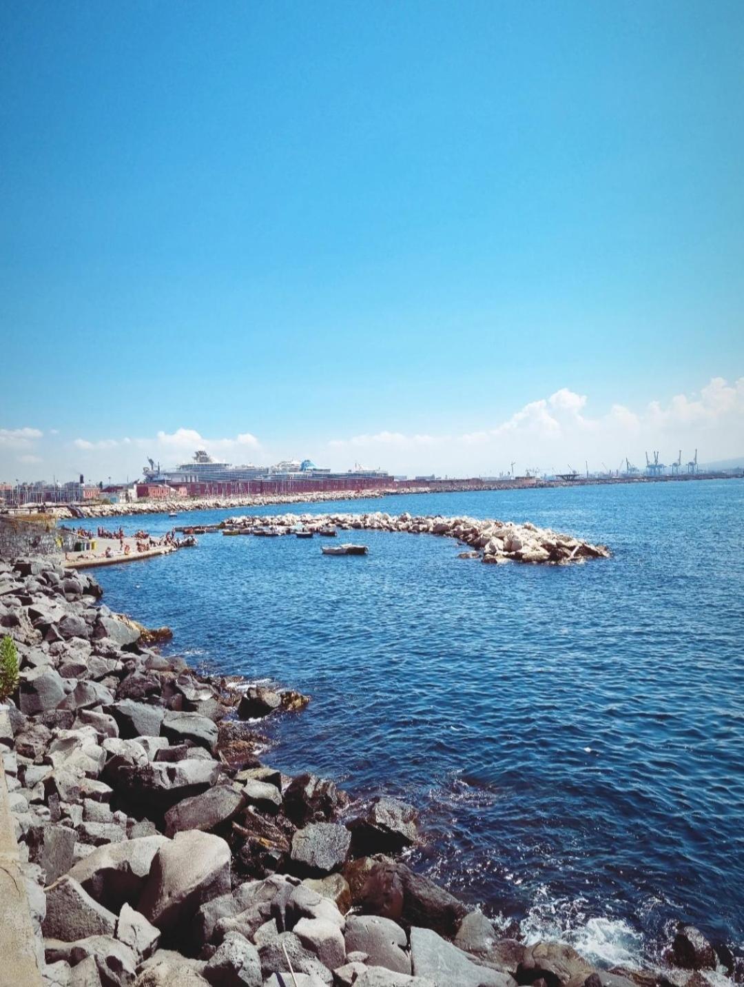 Relais Santa Lucia Sul Mare, * Naples