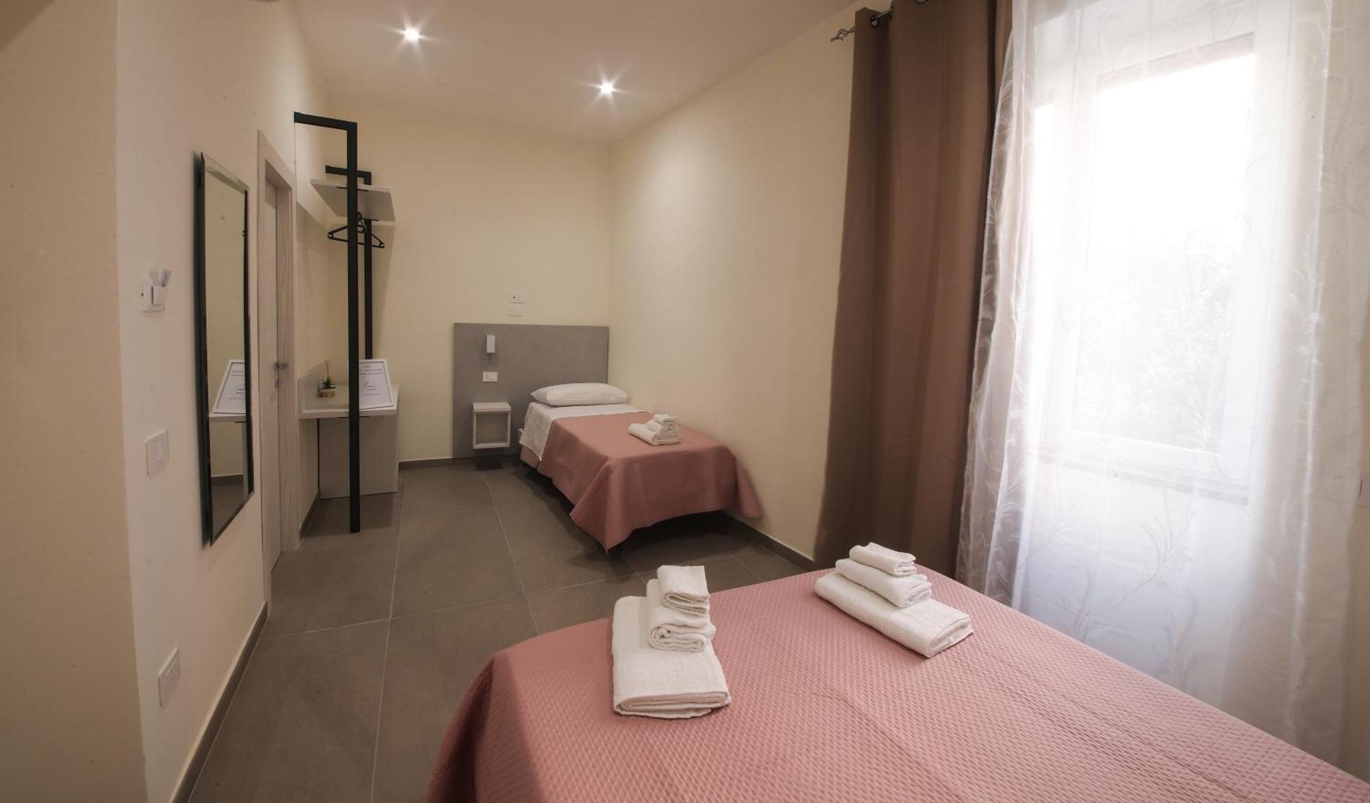 Bed & Breakfast Dimora Savoia Naples