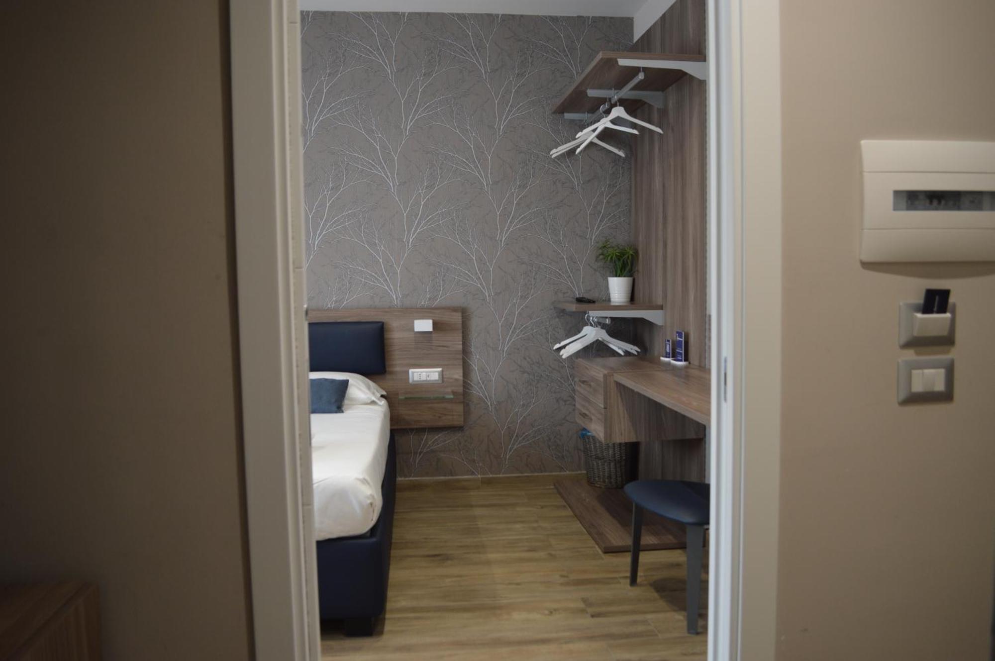 Bed & Breakfast Famalu Naples