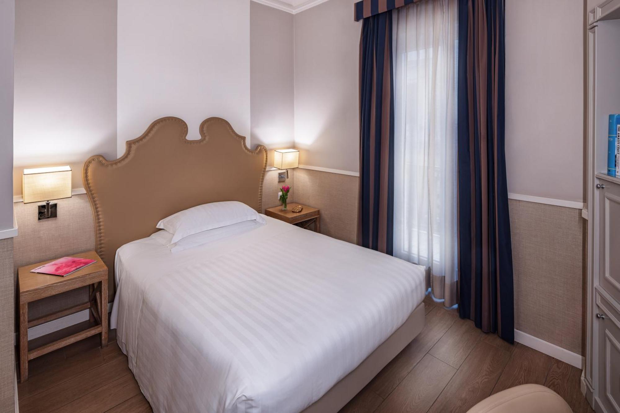 Starhotels Terminus 4* Naples