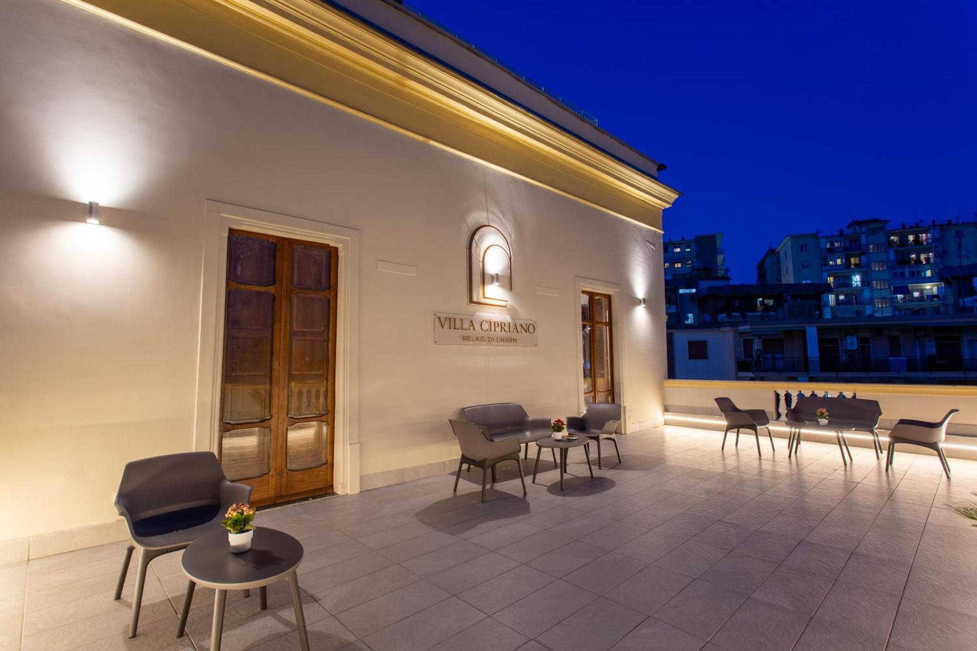 Bed & Breakfast Cipriano - Relais Di Charm *